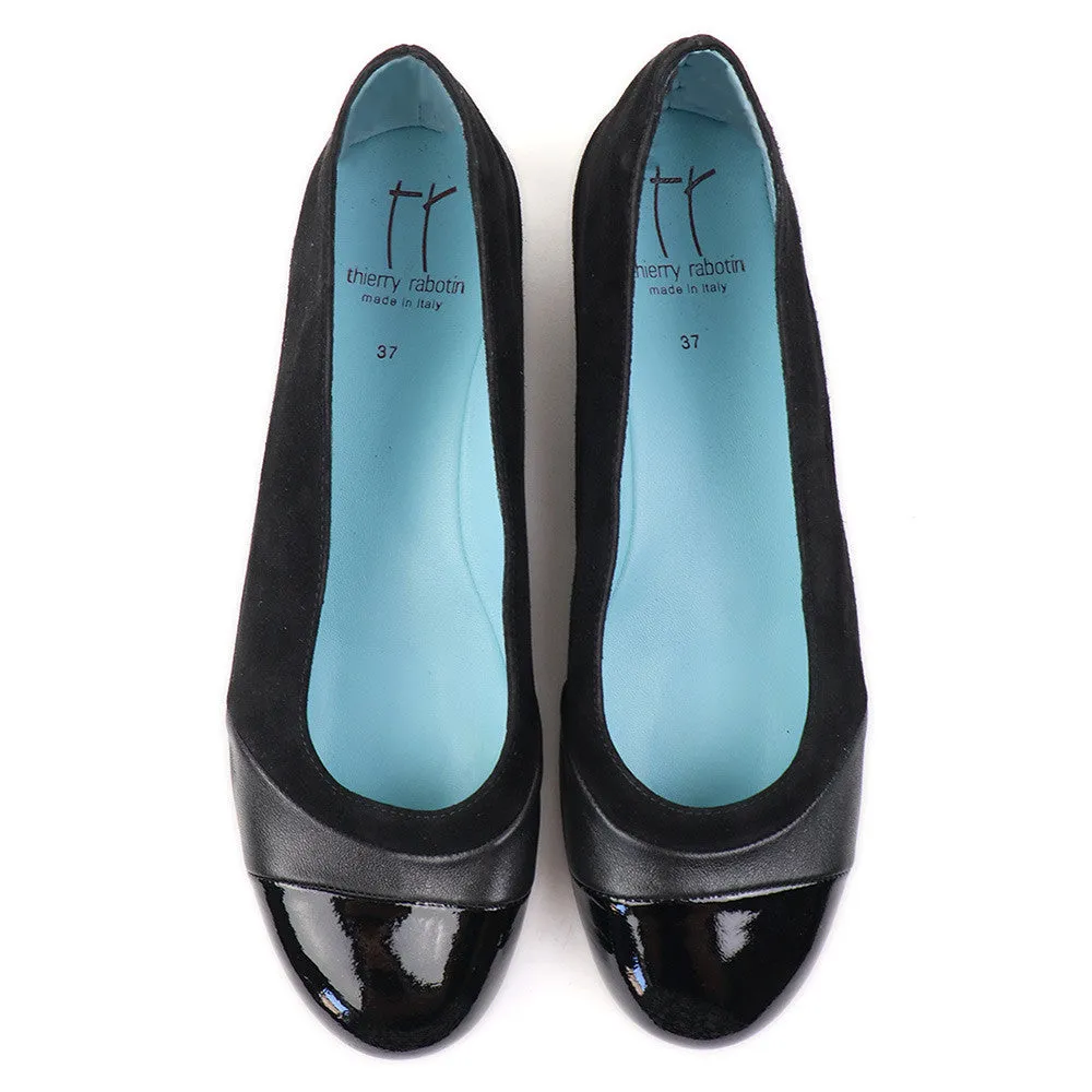 2460 Black Suede