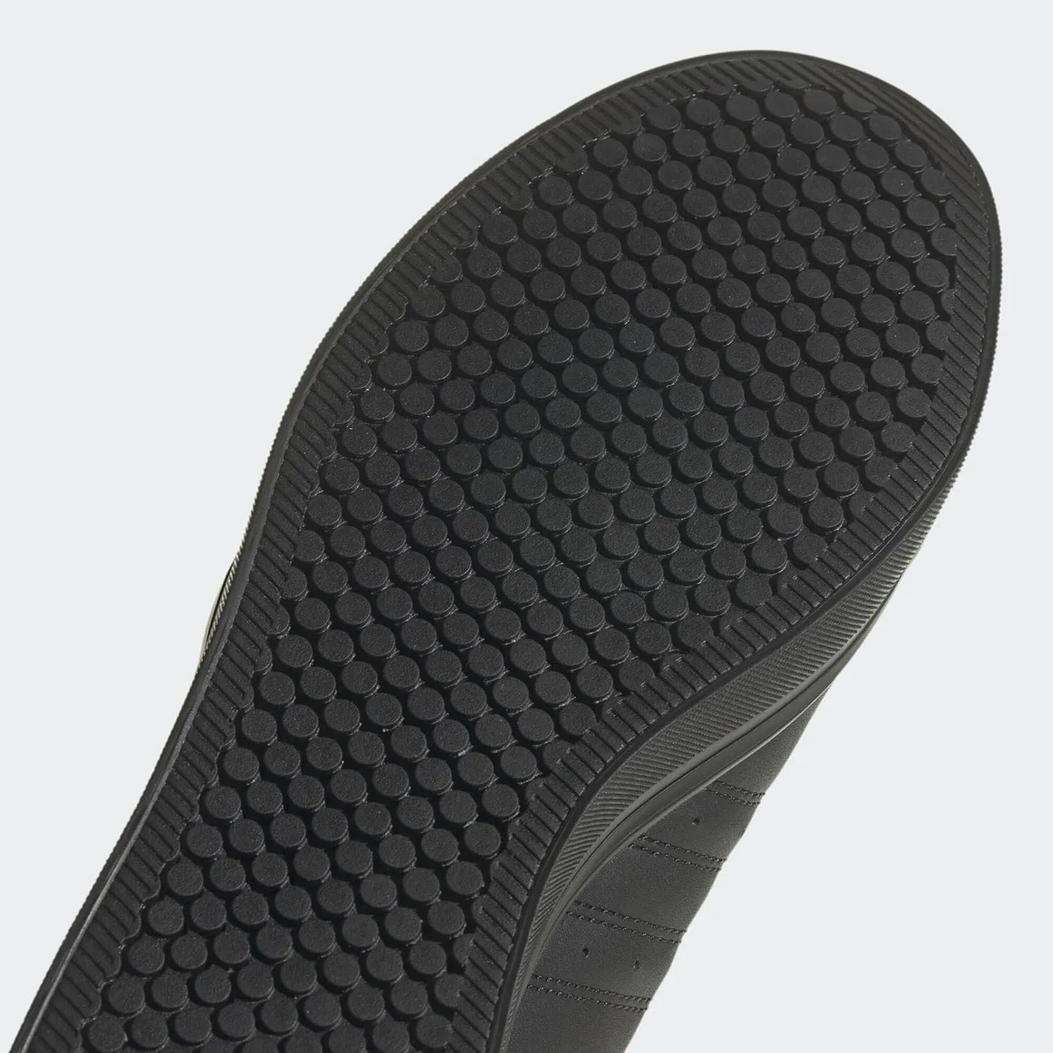 adidas Men's Sneaker