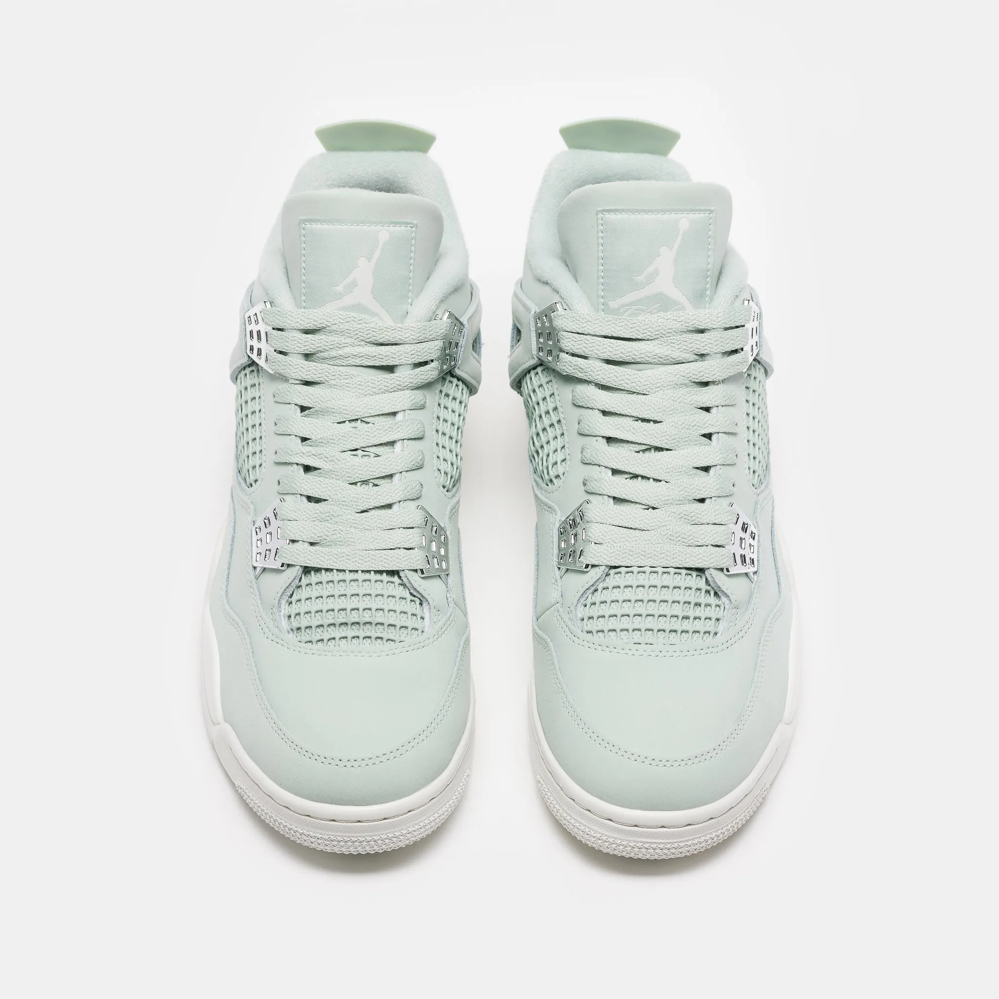 Air Jordan 4 Retro Sneaker in Seafoam/Sail/Metallic Silver