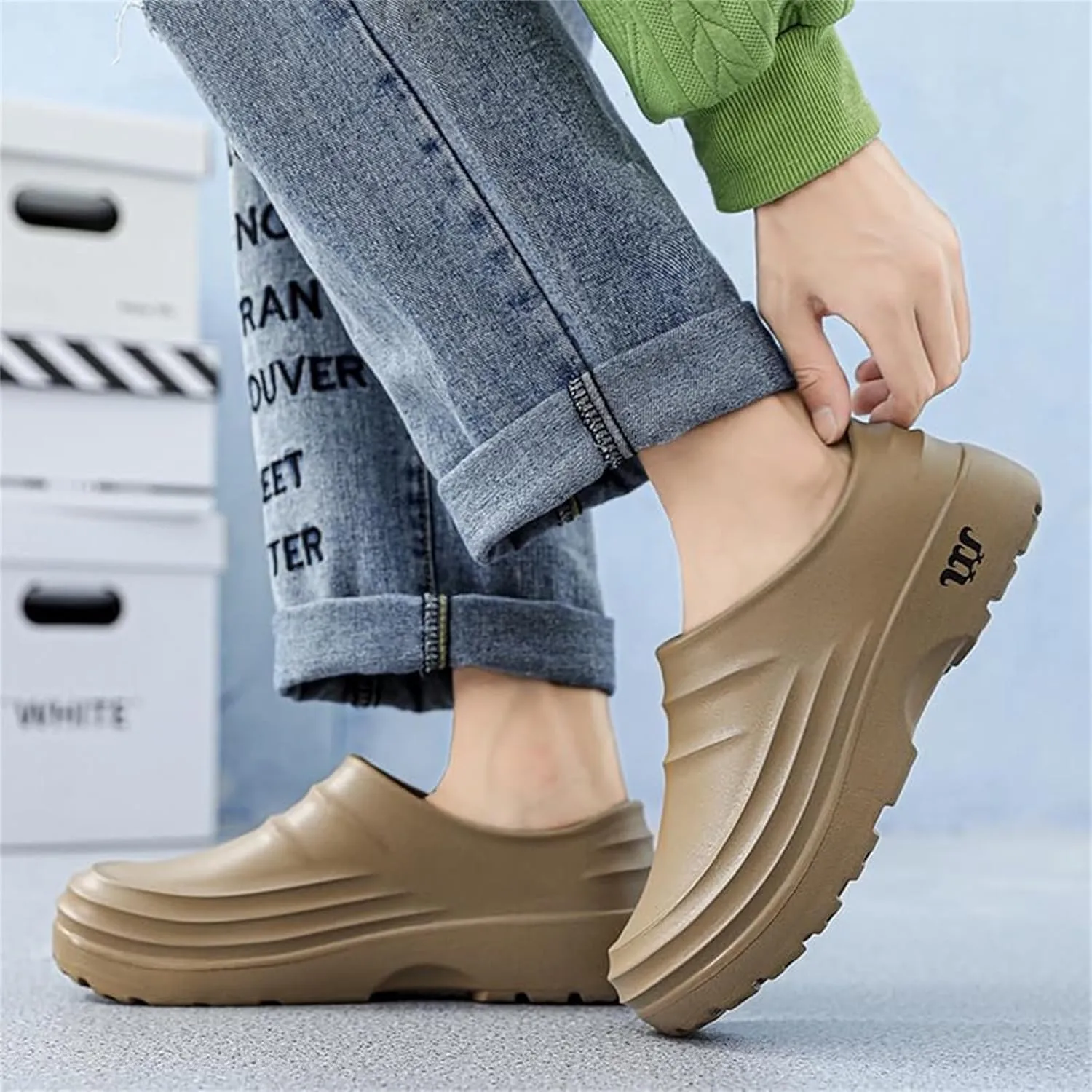 Armadillo Clogs Nurse Shoes for Women Men Comfortable Non Slip Work Shoes, Oil Resistant Chef Shoe Wide Waterproof Nursing Shoe, Ideal for Healthcare Kitchen Food Service Garden Unisex