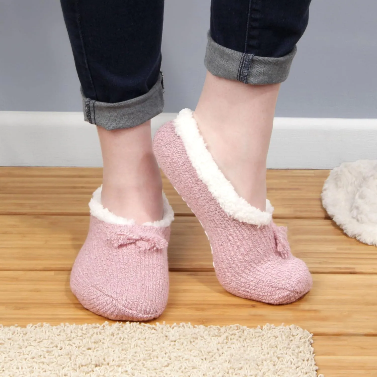 BambooMN Adult Women Soft Warm Cozy Fancy Yarn Slippers Non-Slip Lined Socks, Indoor Comfy House Travel Slippers