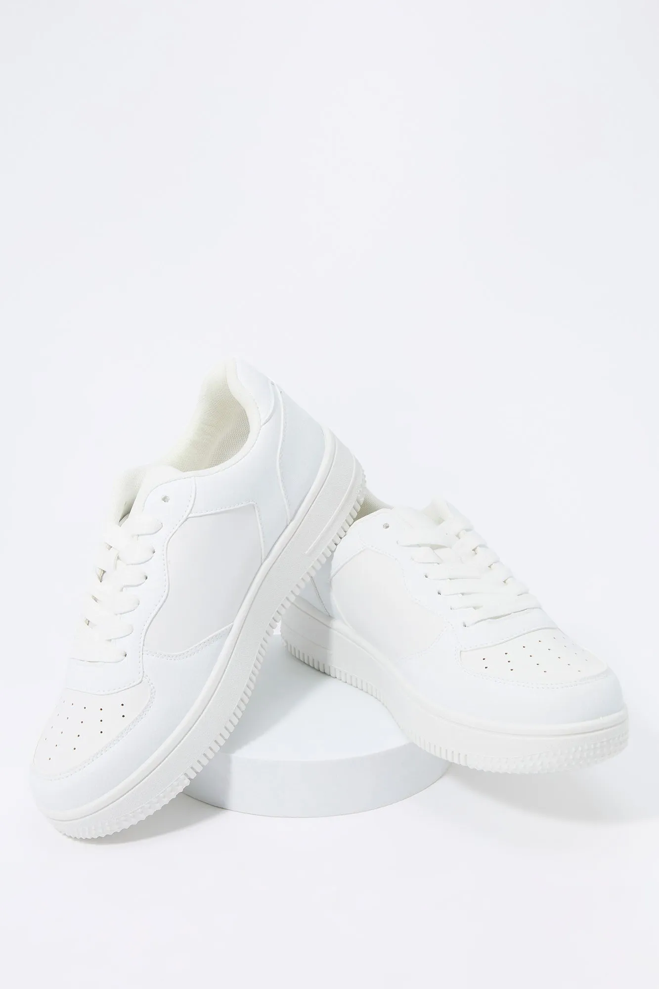 Classic Low Top Sneaker