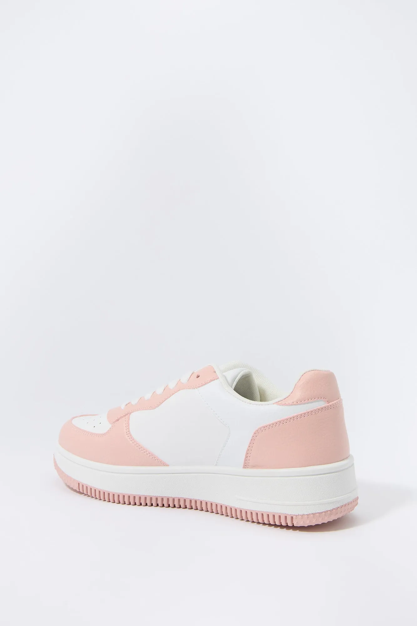 Classic Low Top Sneaker
