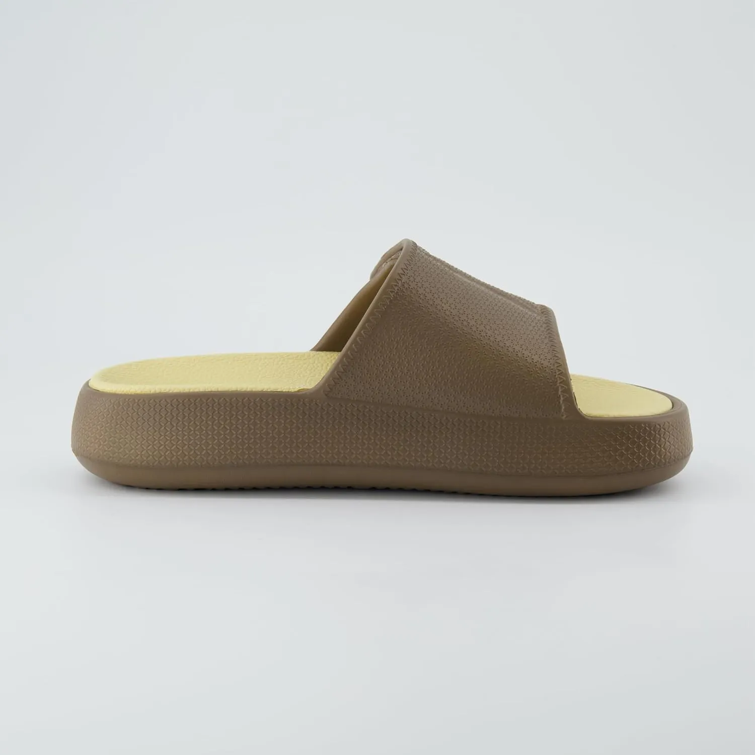 CUSHIONAIRE Women's Biggie recovery slide sandal with  Comfort and adjustable strap