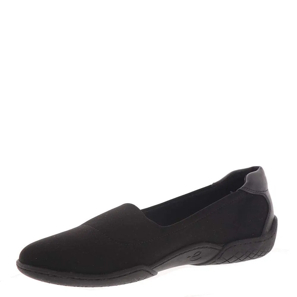 Easy Spirit Women's Ballet Flat, Black,7 M US