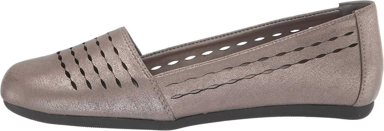 Easy Street Women's Isha Ballet Flat