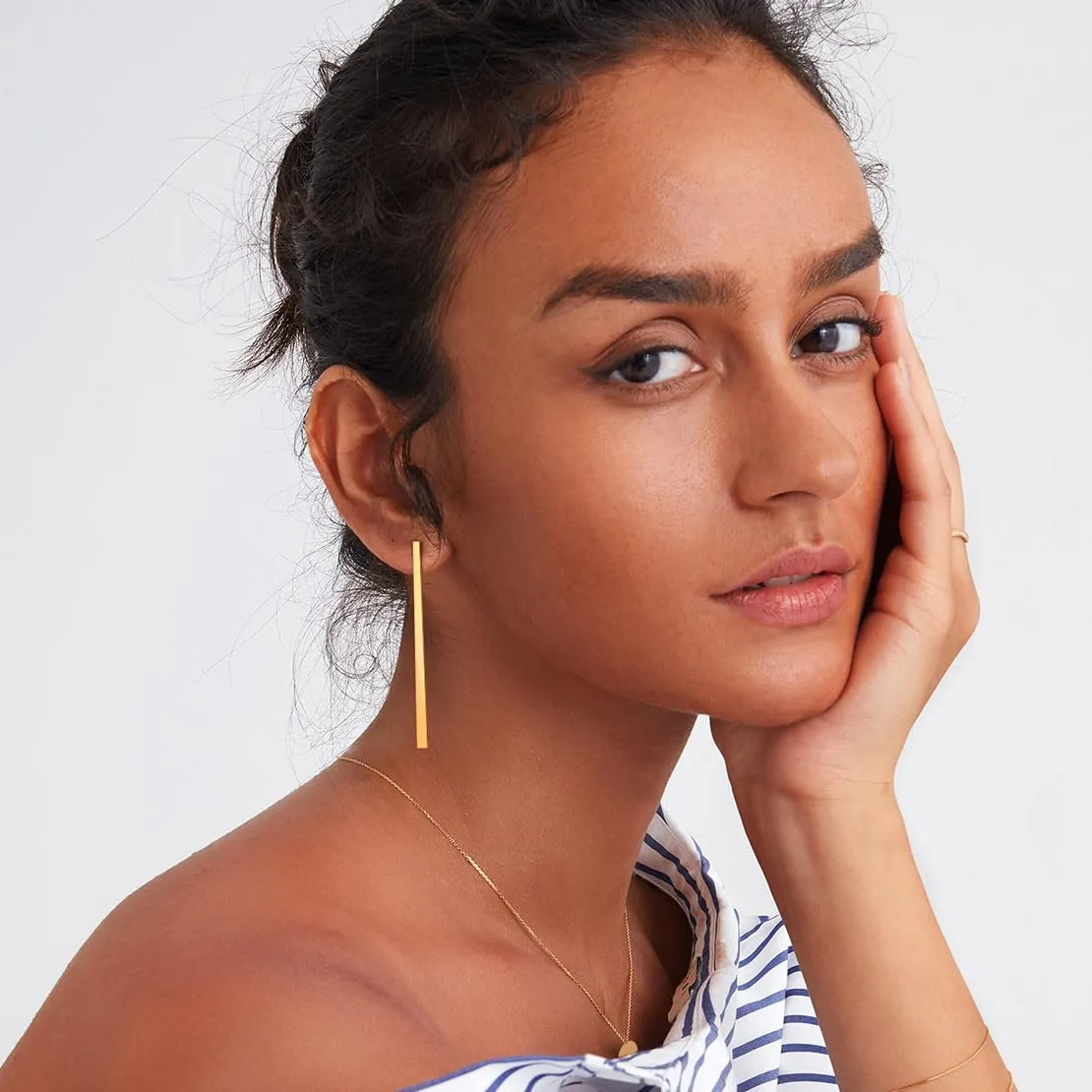 FindChic Stainless Steel Bar Drop Earrings 18K Gold Plated Thin Flat Geometric Round/Stick/Rectangle Pierced Linear Hypoallergenic Dangle Earrings for Women