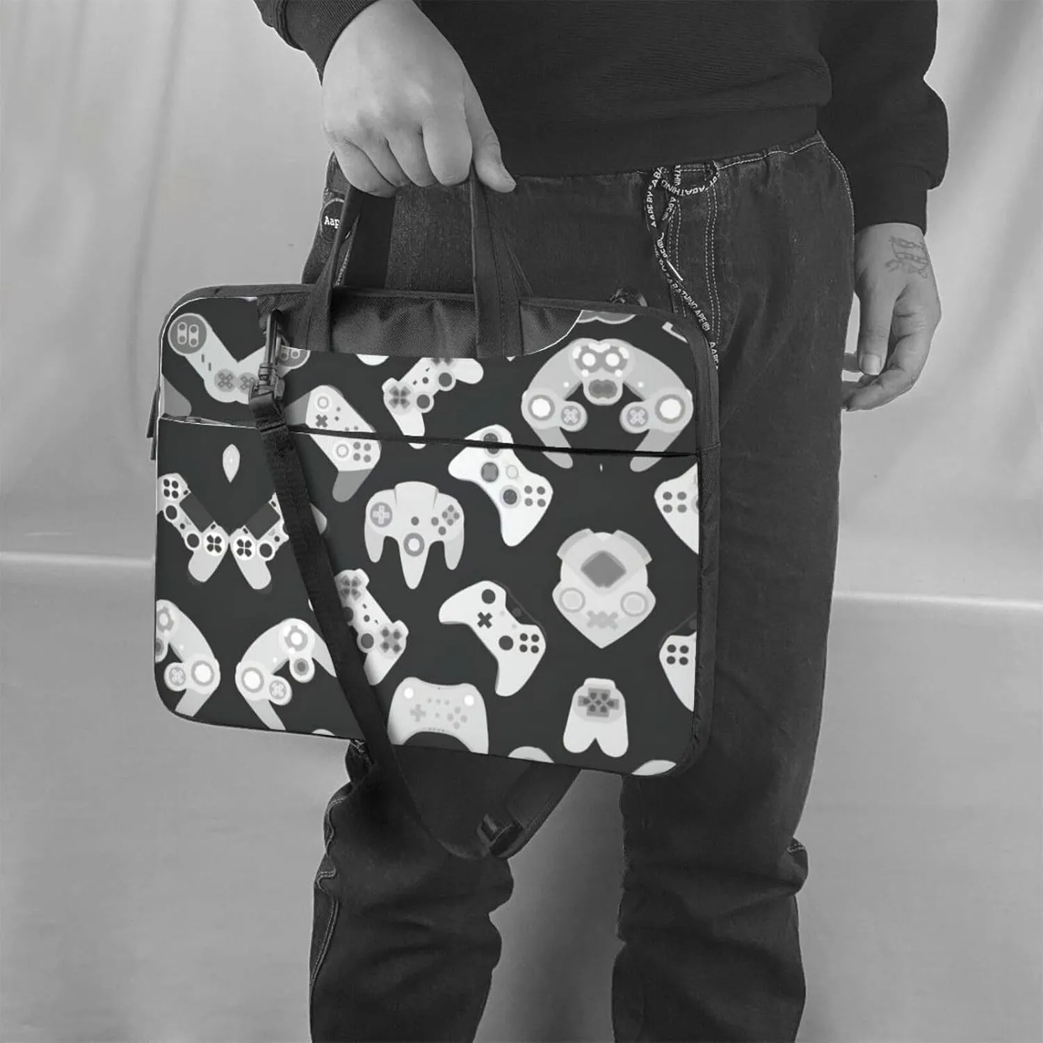 Game Controller Stylish And Lightweight Laptop Messenger Bag,Handbag,Briefcase,Perfect For Business Travel