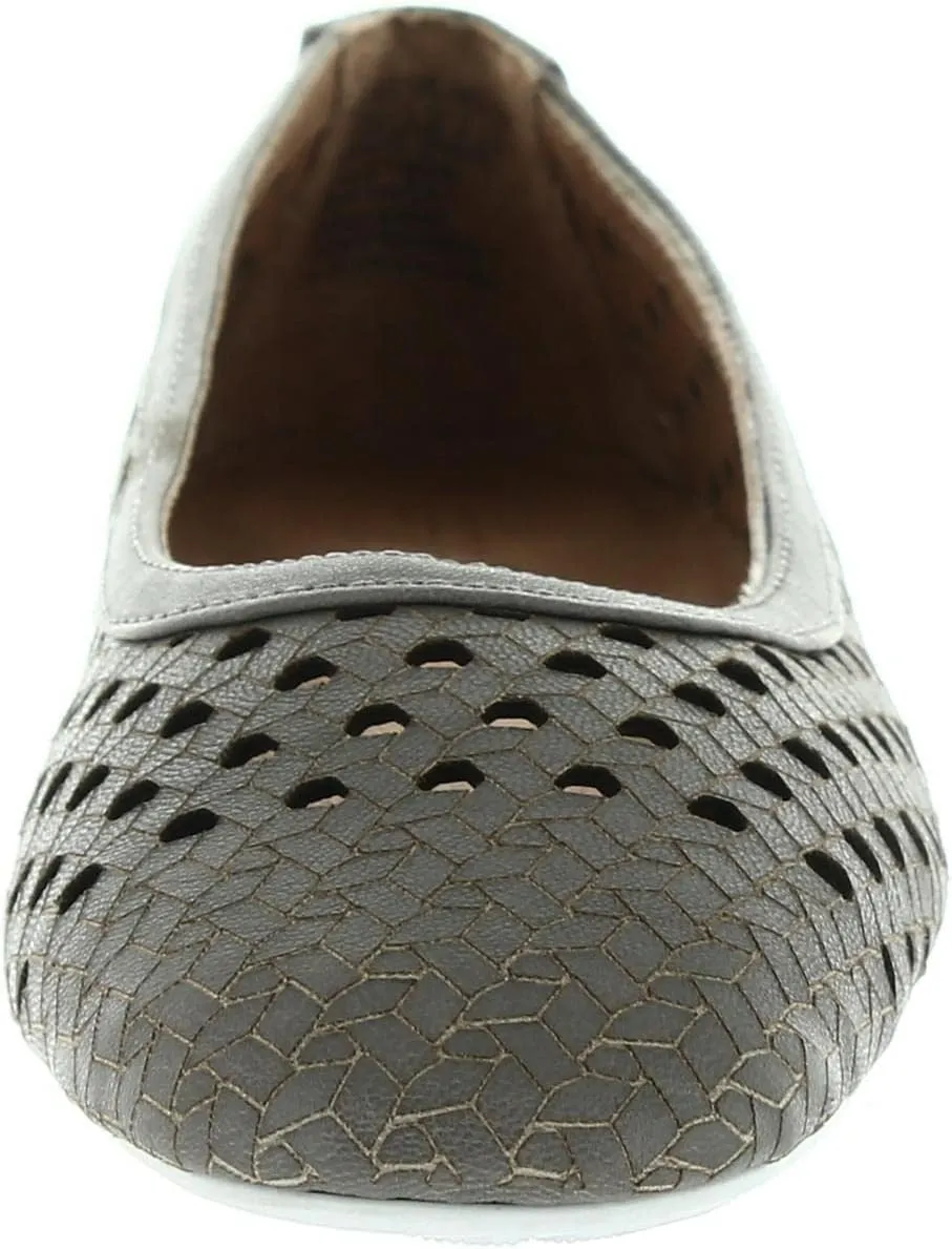 Gentle Souls by Kenneth Cole Women's Eugene Travel Ballet Flat