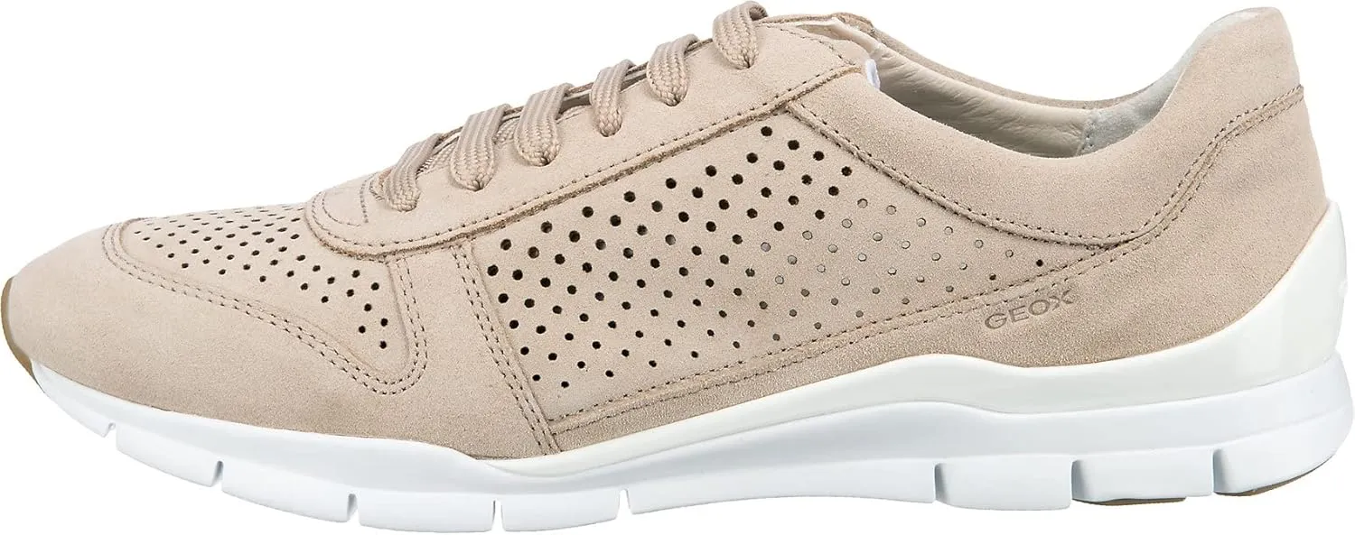 Geox Women's D Sukie B Low Top Sneaker
