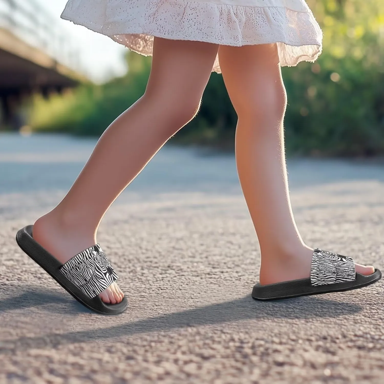 Girls Beach Slippers Open Toe Non Slip Summer Sandals Quick Drying Flat Sandals Soft Sole Bathroom Shoes
