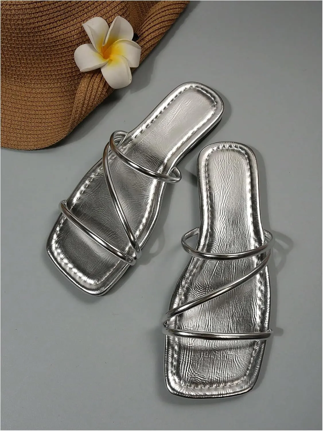 GORGLITTER Women's Metallic Strappy Flats Sandal Dressy Cute Open Toe Slip on Slides Summer Vacation Beach Sandals 2025