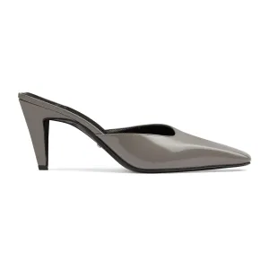 Gucci Mallory Square Toe Mule