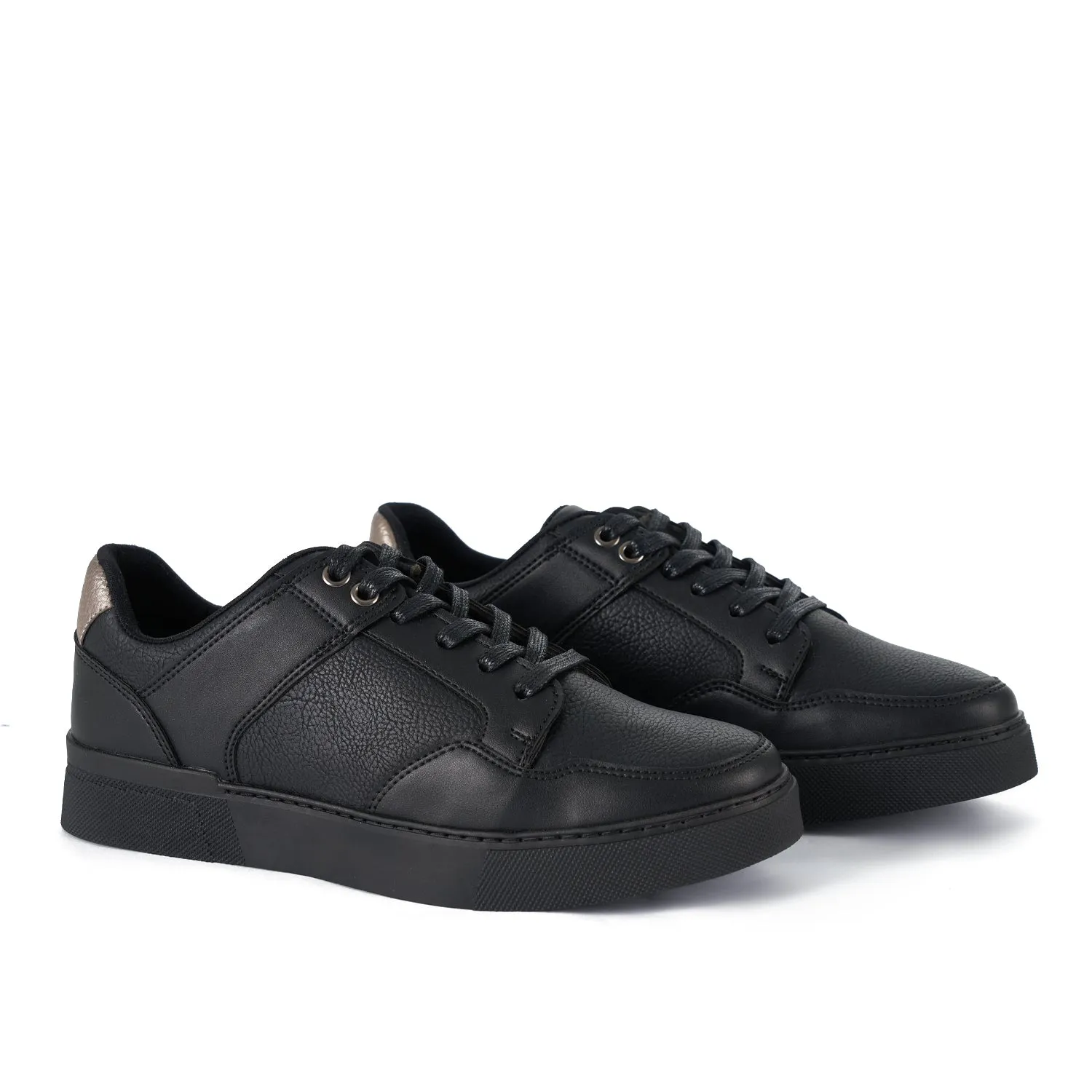 Low Top Laced Sneaker