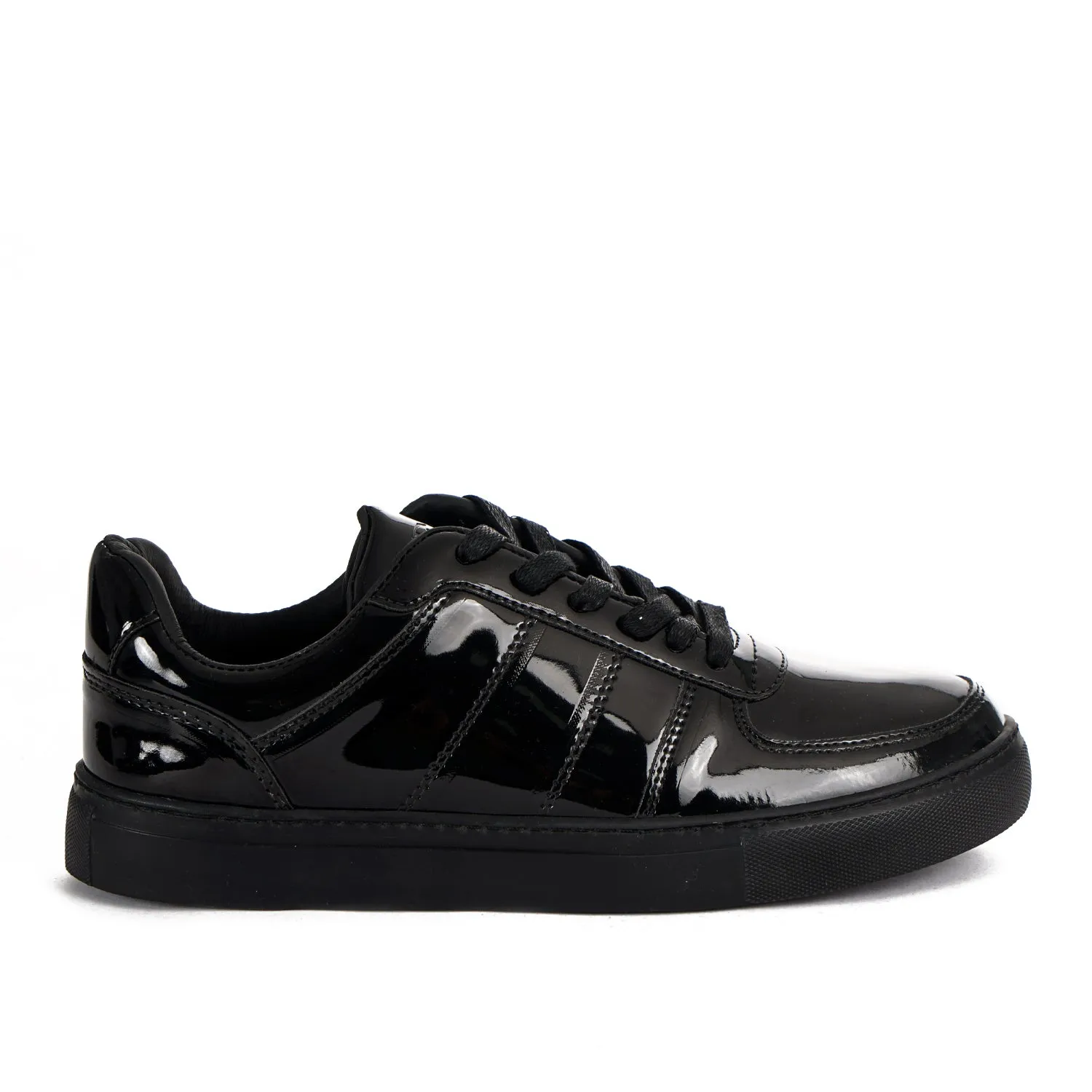 Low Top Laced Sneaker