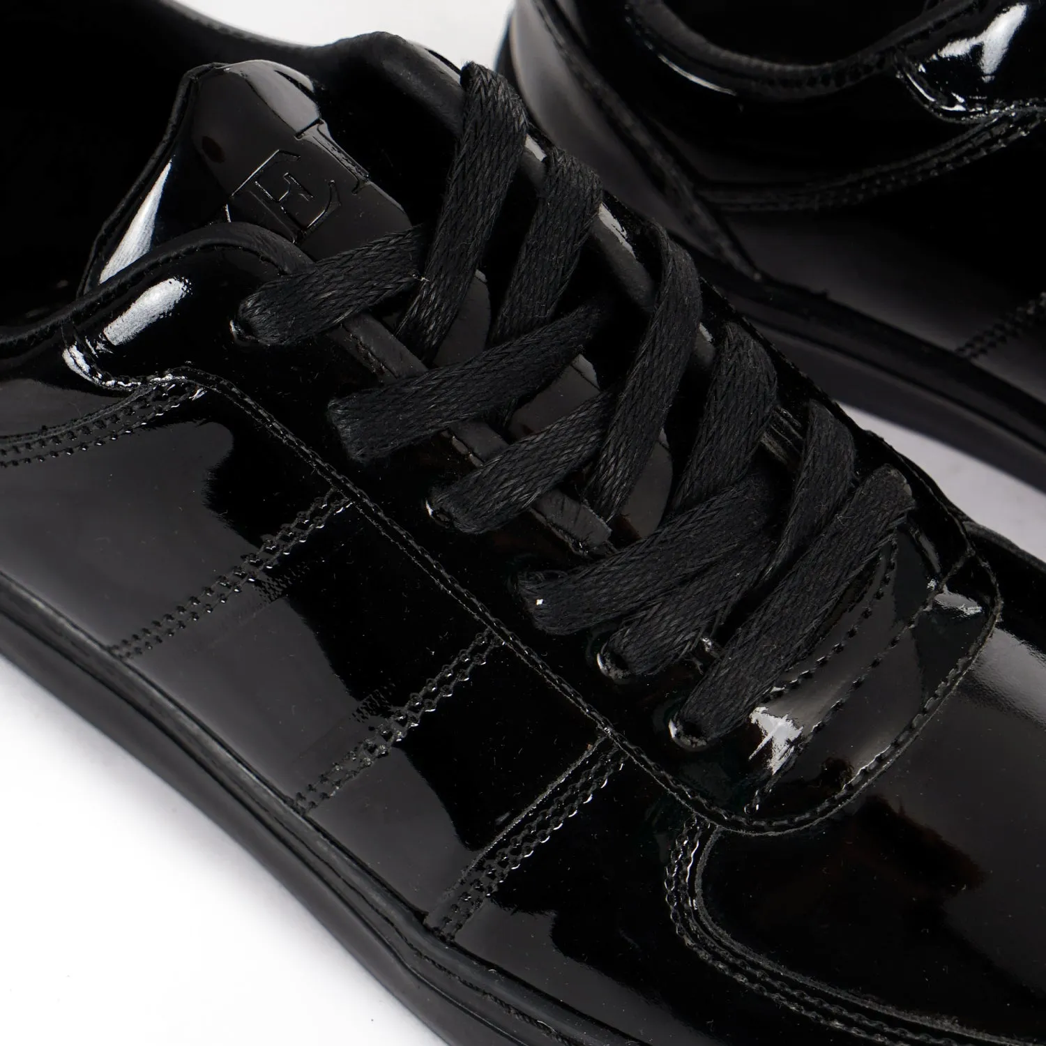 Low Top Laced Sneaker