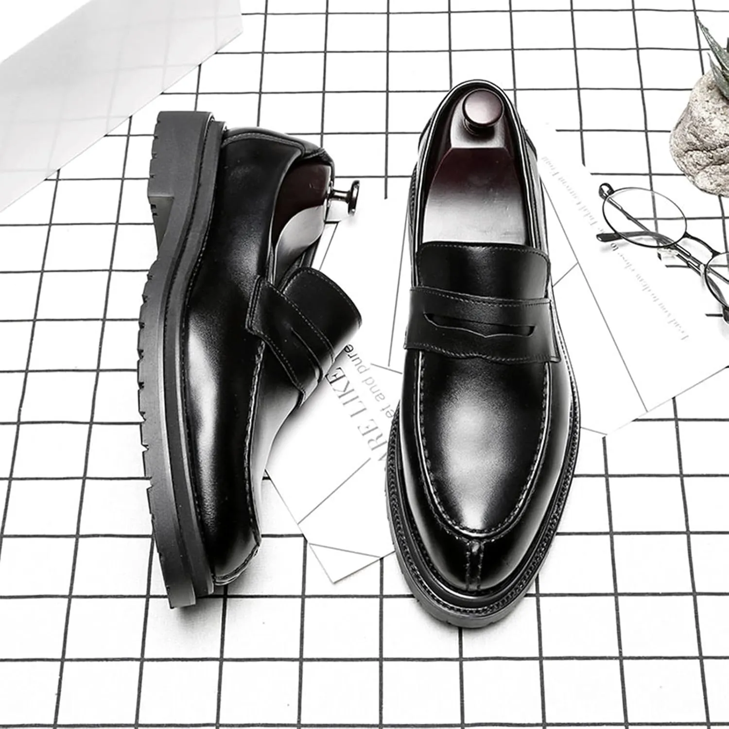 Men's Round Toe Chunky Leather Casual Loafers, Fashionable Slip-On Convex Non-Slip Retro Formal Penny Loafers