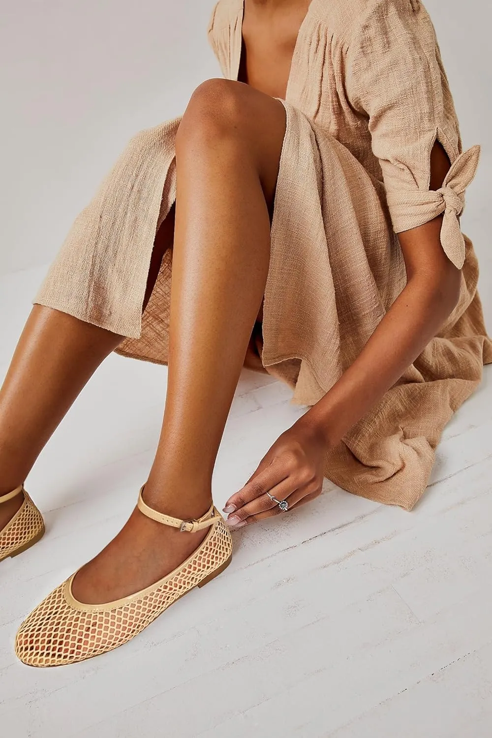 Mesh Ballet Flats for Women Round Toe Buckle Strap Fishnet Mary Jane Flats Comfy Casual Office Womens Summer Flats Shoes