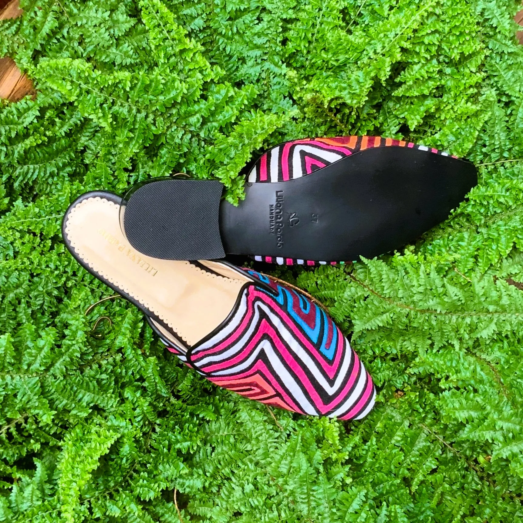 Mola Mules | Black Multicolor