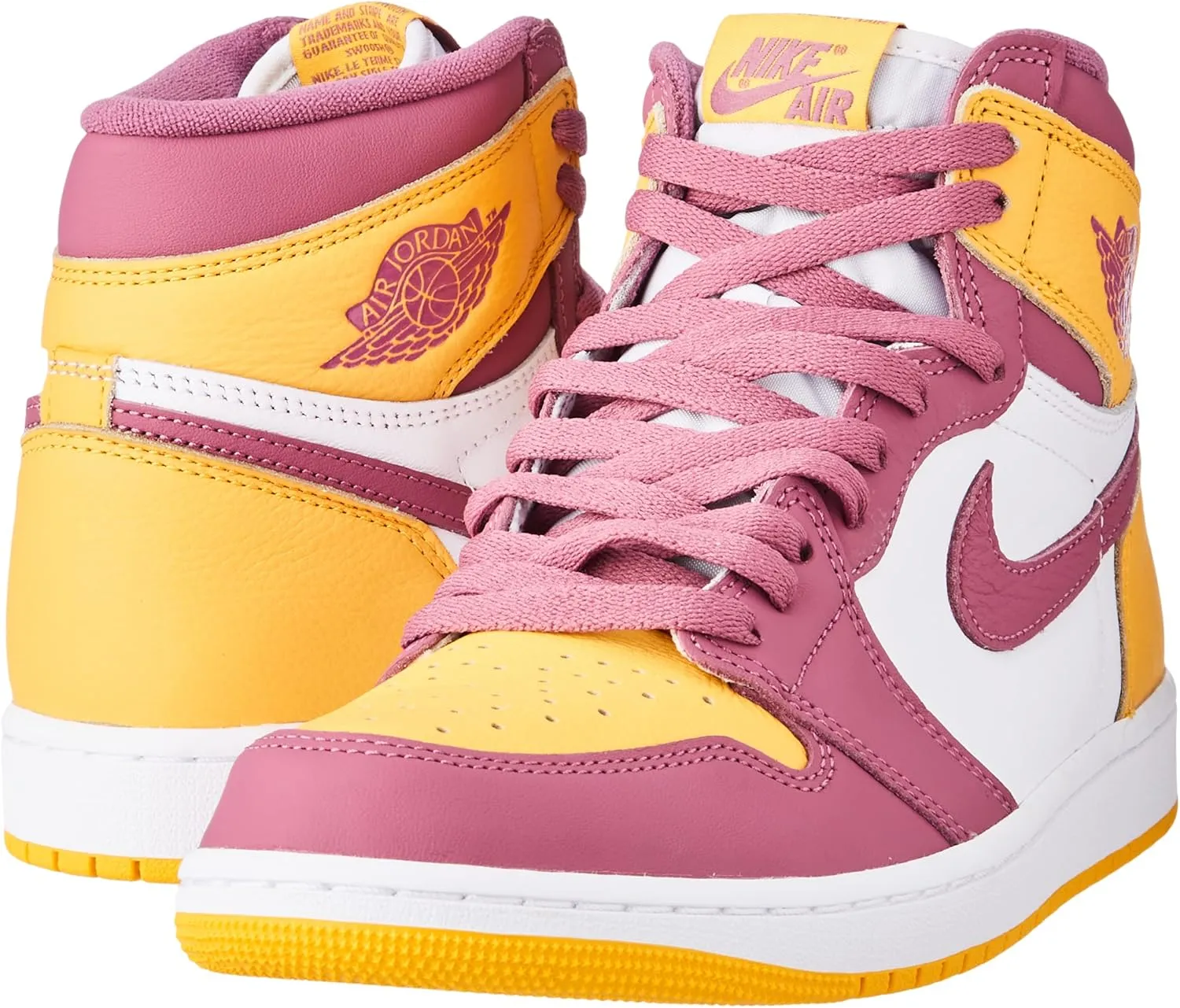 Nike mens Air Jordan 1 High Basketball