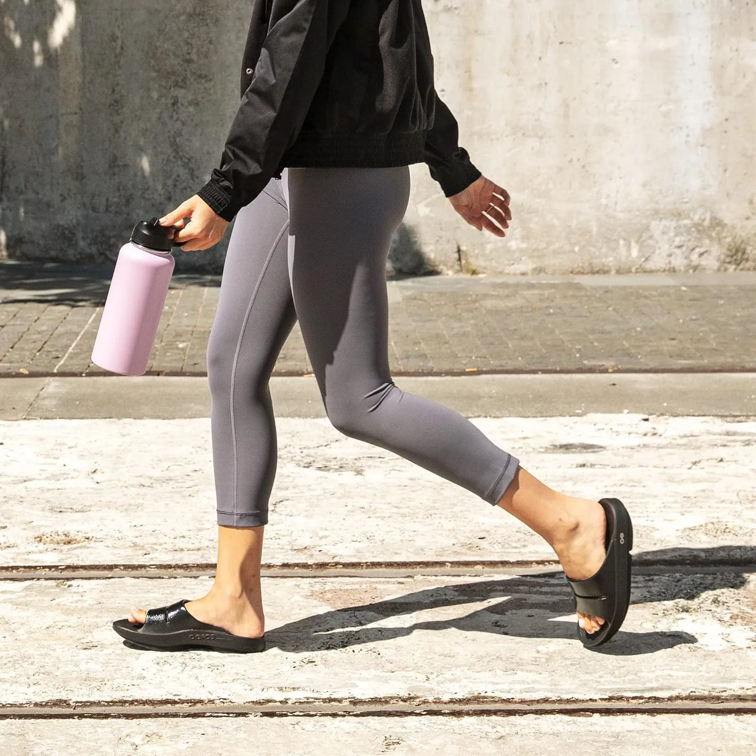 OOFOS OOahh Sport Slide Sandal - Lightweight Recovery Footwear - Reduces Stress on Feet, Joints & Back - Machine Washable - Hand-Painted Graphics