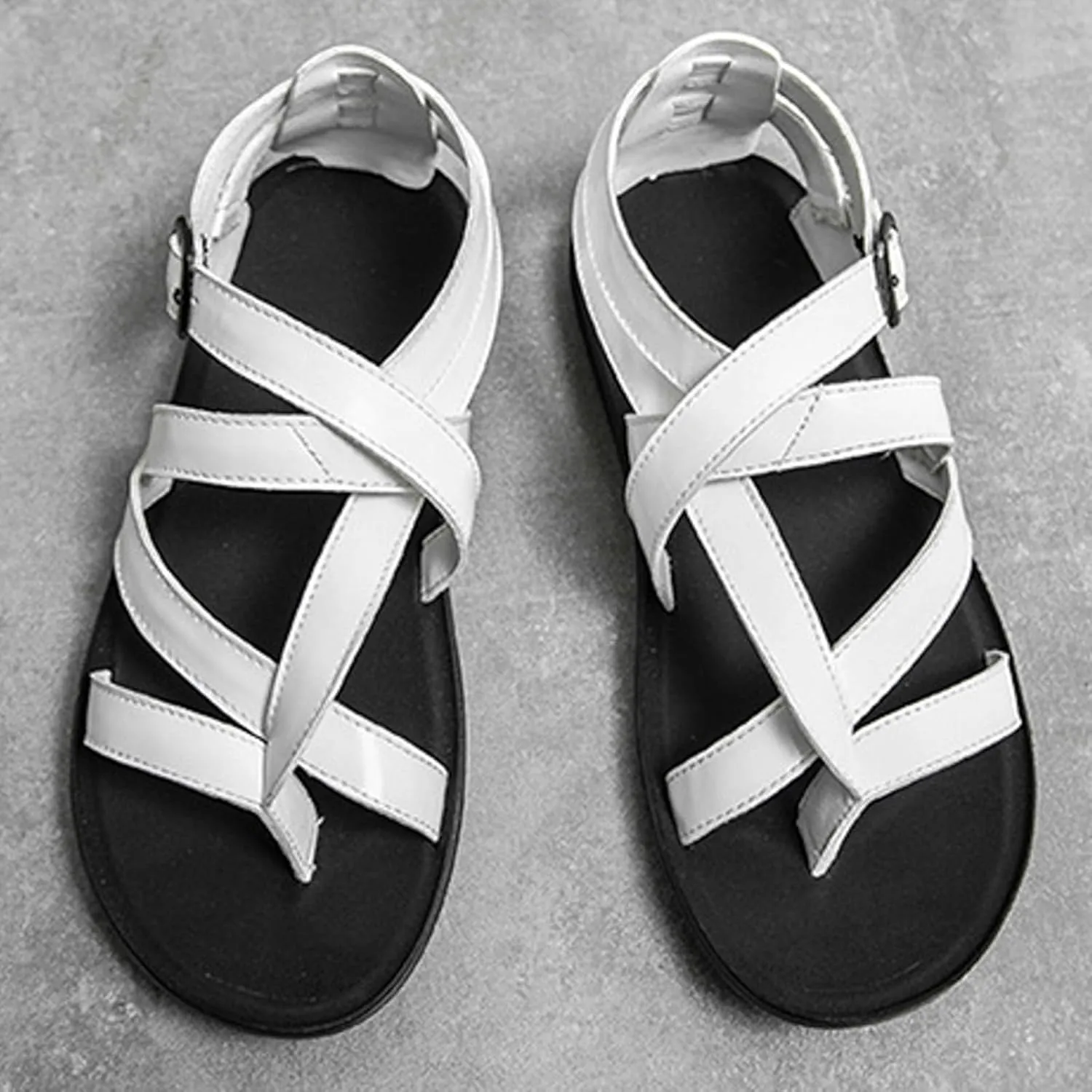 Outdoor Sandals Men Fashionable And Casual Men's Hollow Mesh British Thin Soled Beach Solid Color Sandals