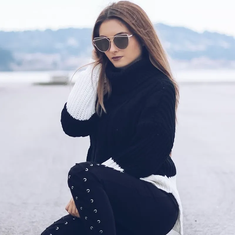 Oversize Thin Cross Brow Mirrored Flat Lens Sunglasses