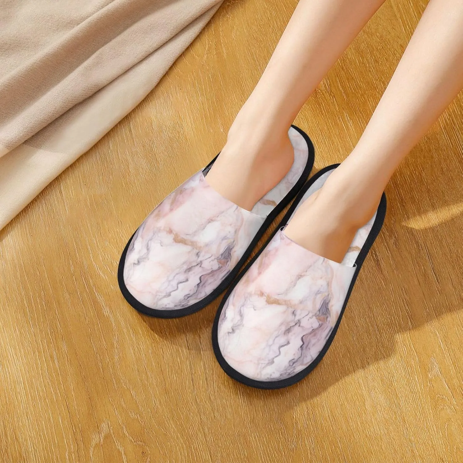 Pink White Marble Pattern Printed Slippers Cozy Indoor Slide Unisex House Slippers Soft Plush Slip-on Slippers