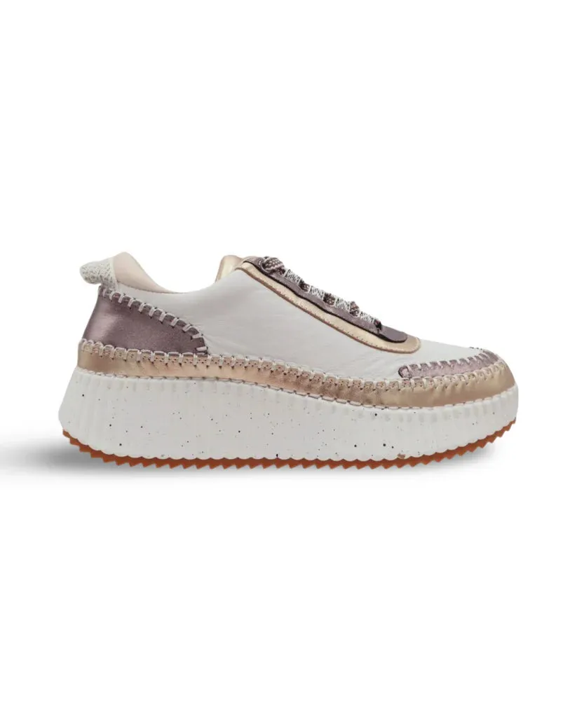 Pluto Sneaker