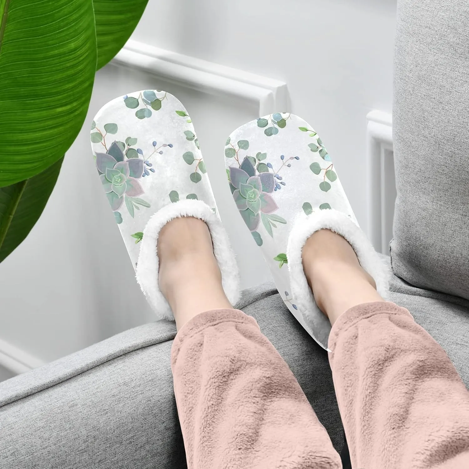 Poeticcity Unisex Fuzzy House Slippers, Warm Fur Lining Shoes, Non-Slip Memory Foam Slippers M-XXL
