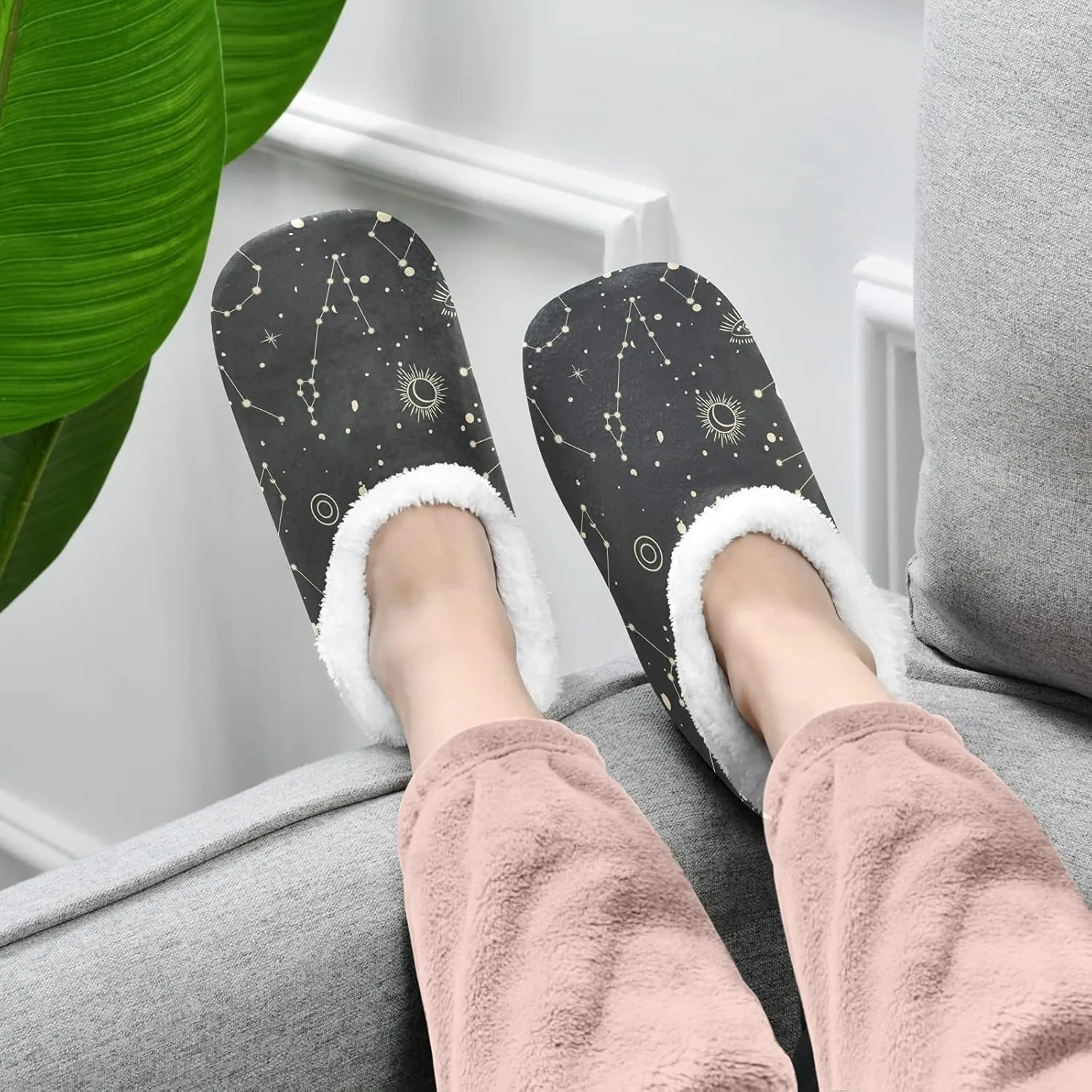 Poeticcity Unisex Fuzzy House Slippers, Warm Fur Lining Shoes, Non-Slip Memory Foam Slippers M-XXL