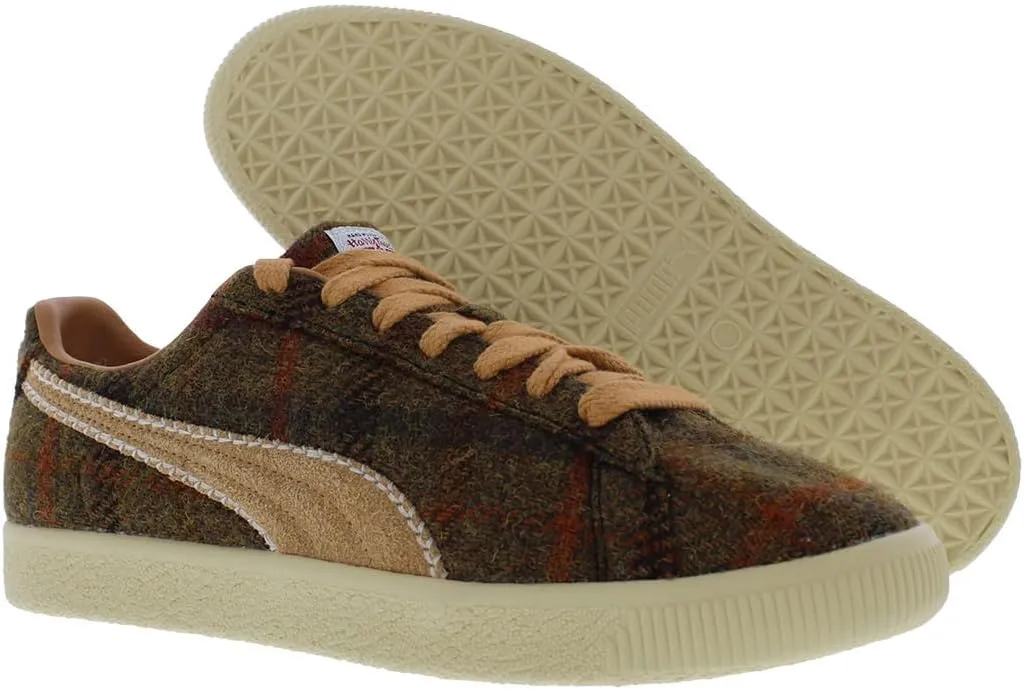 PUMA Men's Clyde Sneaker