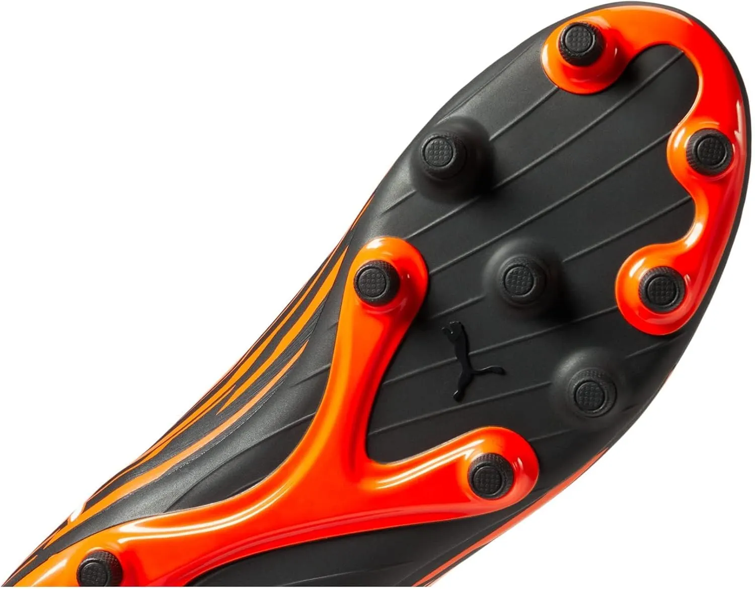 PUMA Men's Rapido Iii Firm, Artificial Ground Soccer Cleats Sneaker