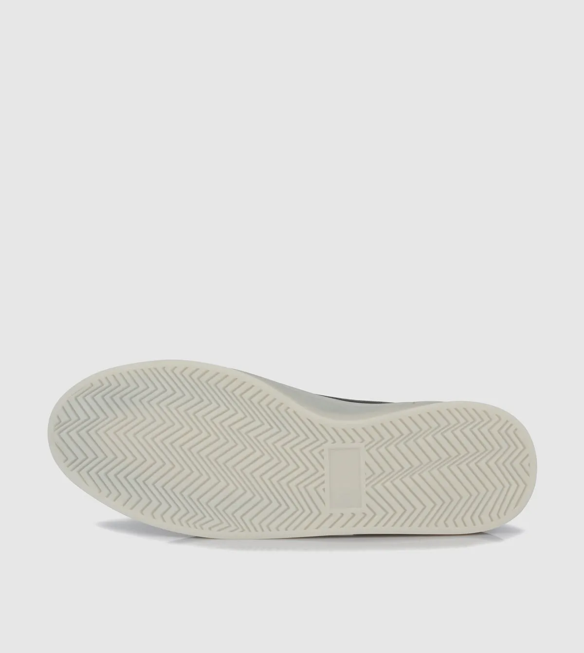 Riggs Low Top sneakers by Brando
