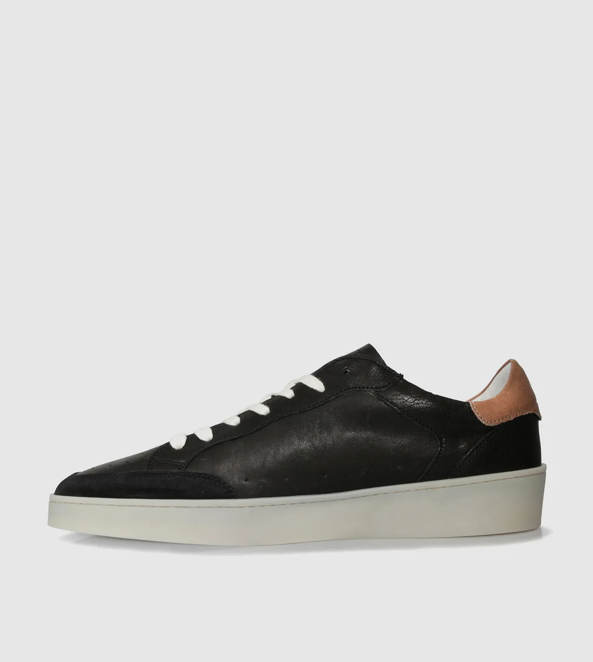Riggs Low Top sneakers by Brando