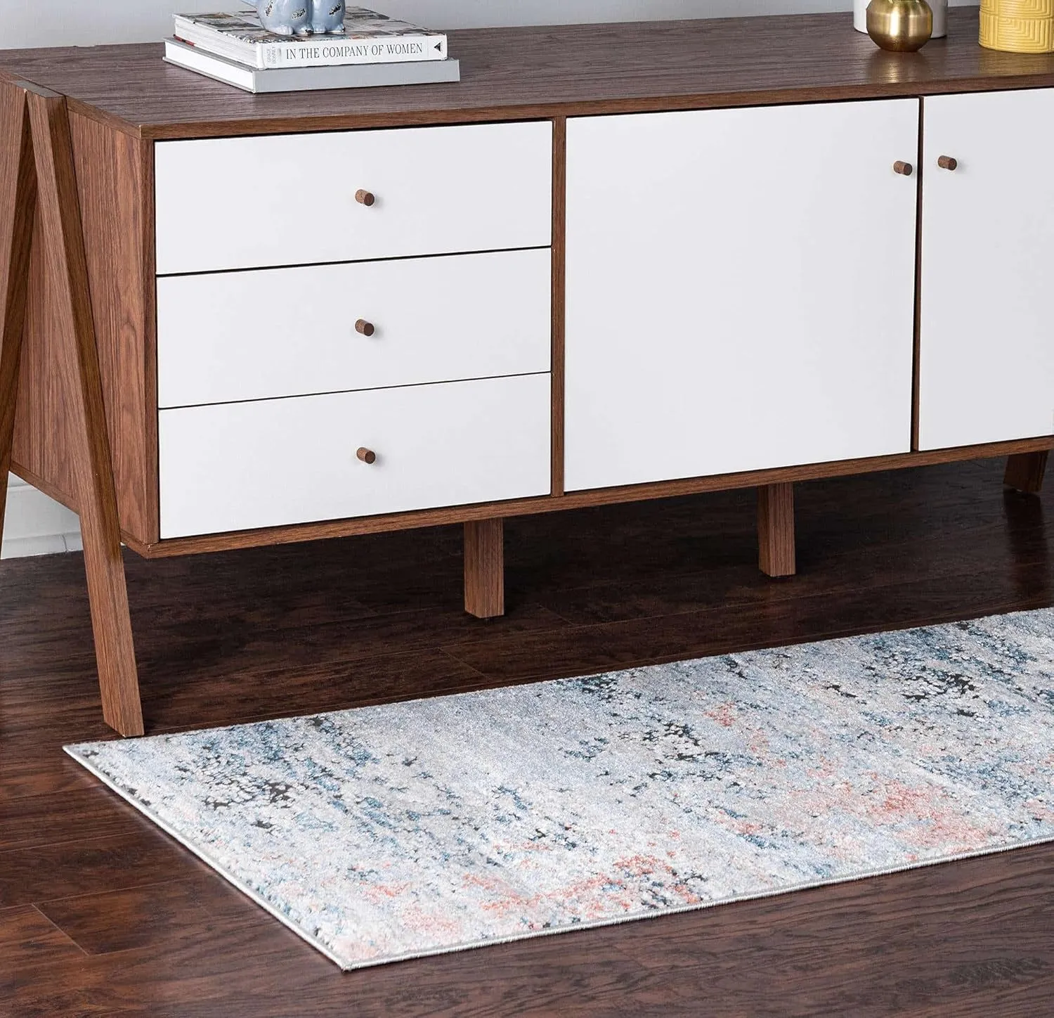 Rugs.com Leipzig Collection Runner Rug – 6 Ft Runner Multi Low-Pile Rug Perfect for Hallways, Entryways