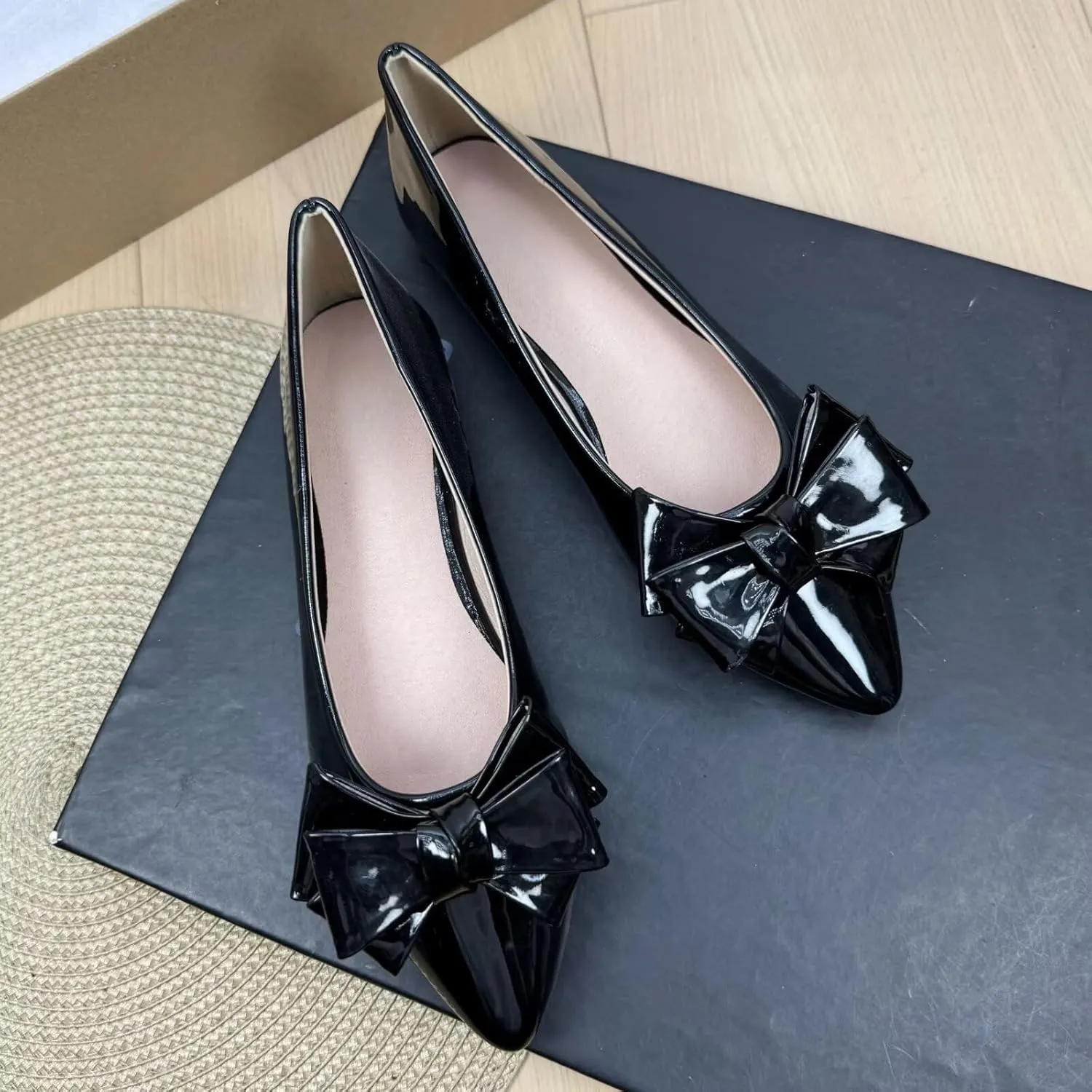 SAILING LU Bow-Knot Ballet Flats for Women Pointed Toe Crystals Wedding Shoes Comfort Light Weight Loafers