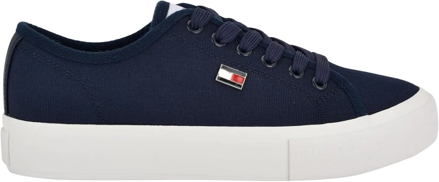 Tommy Hilfiger Women's Aressa Sneaker