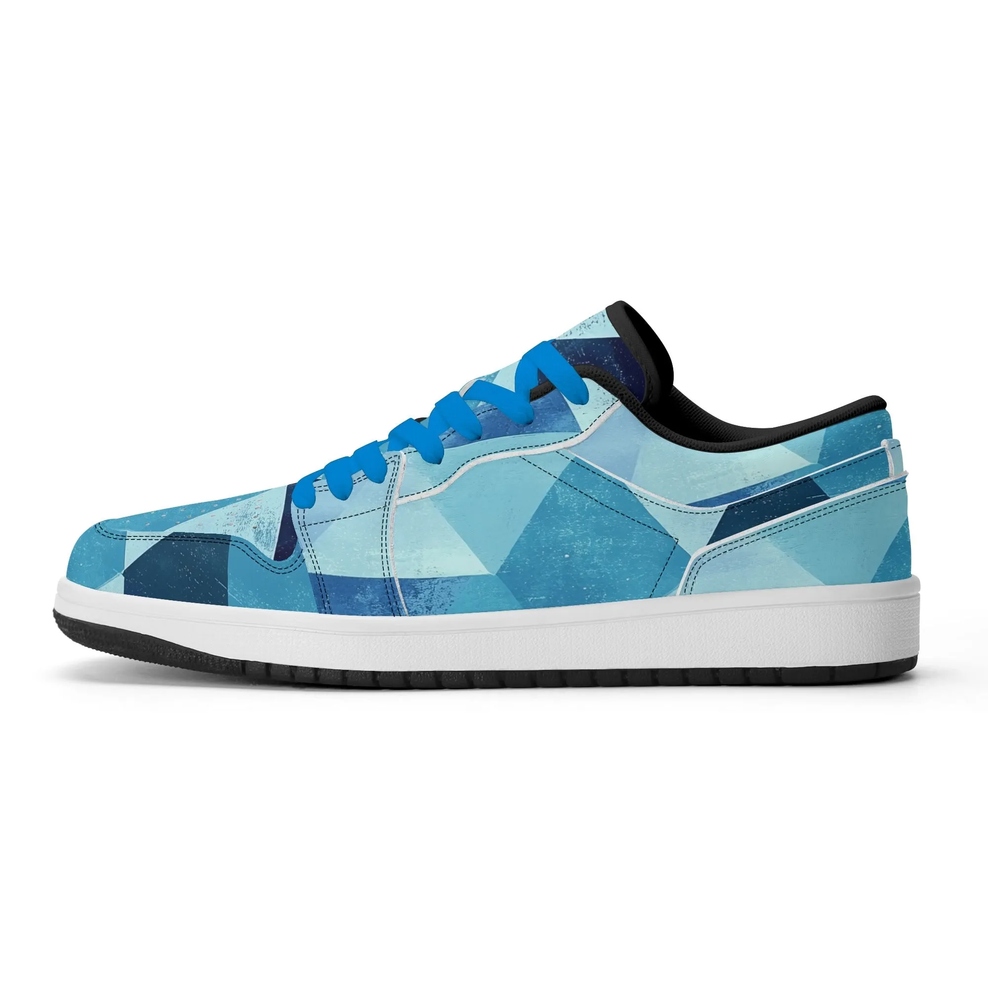 Triangle v4 Low Top Leder Sneaker für Damen