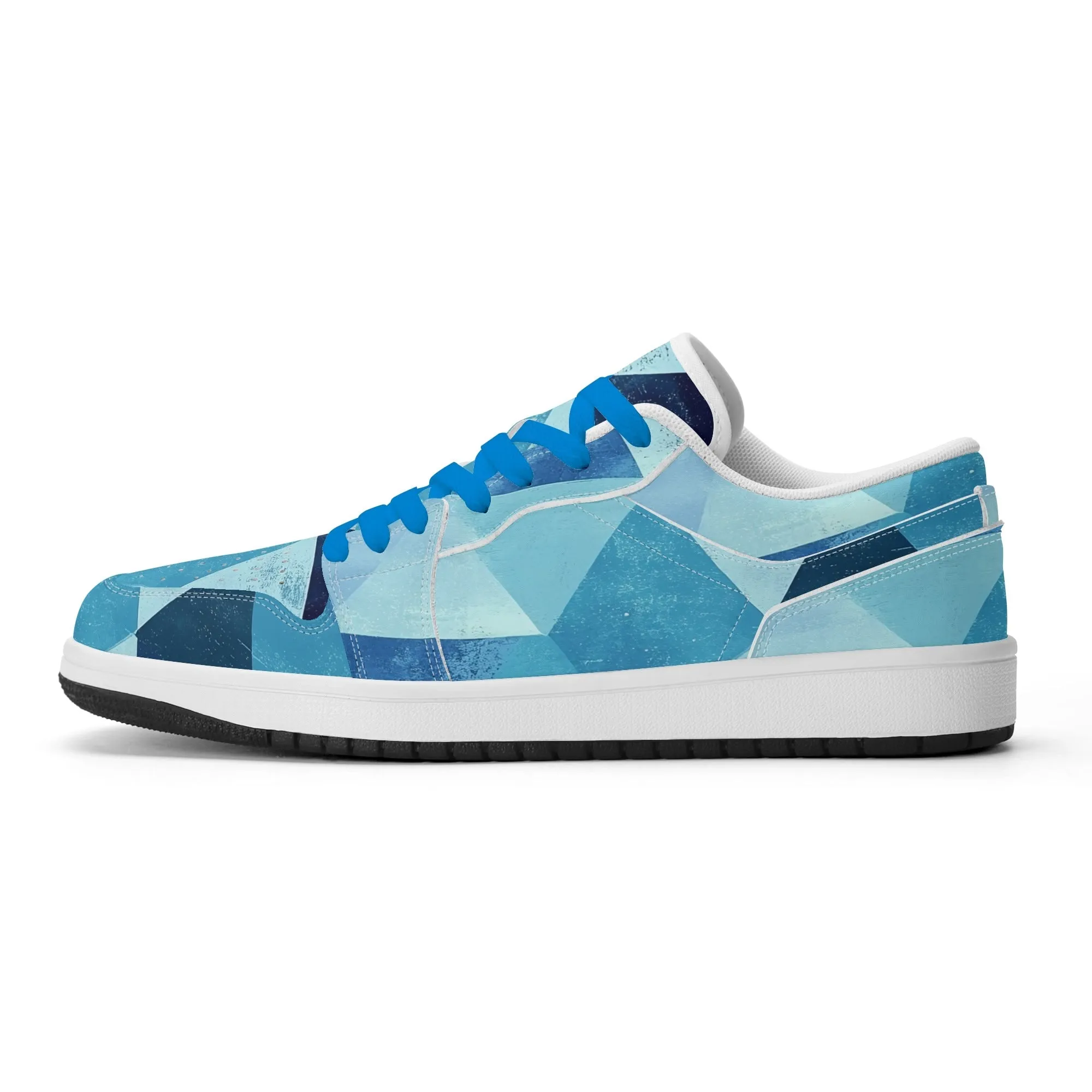 Triangle v4 Low Top Leder Sneaker für Damen