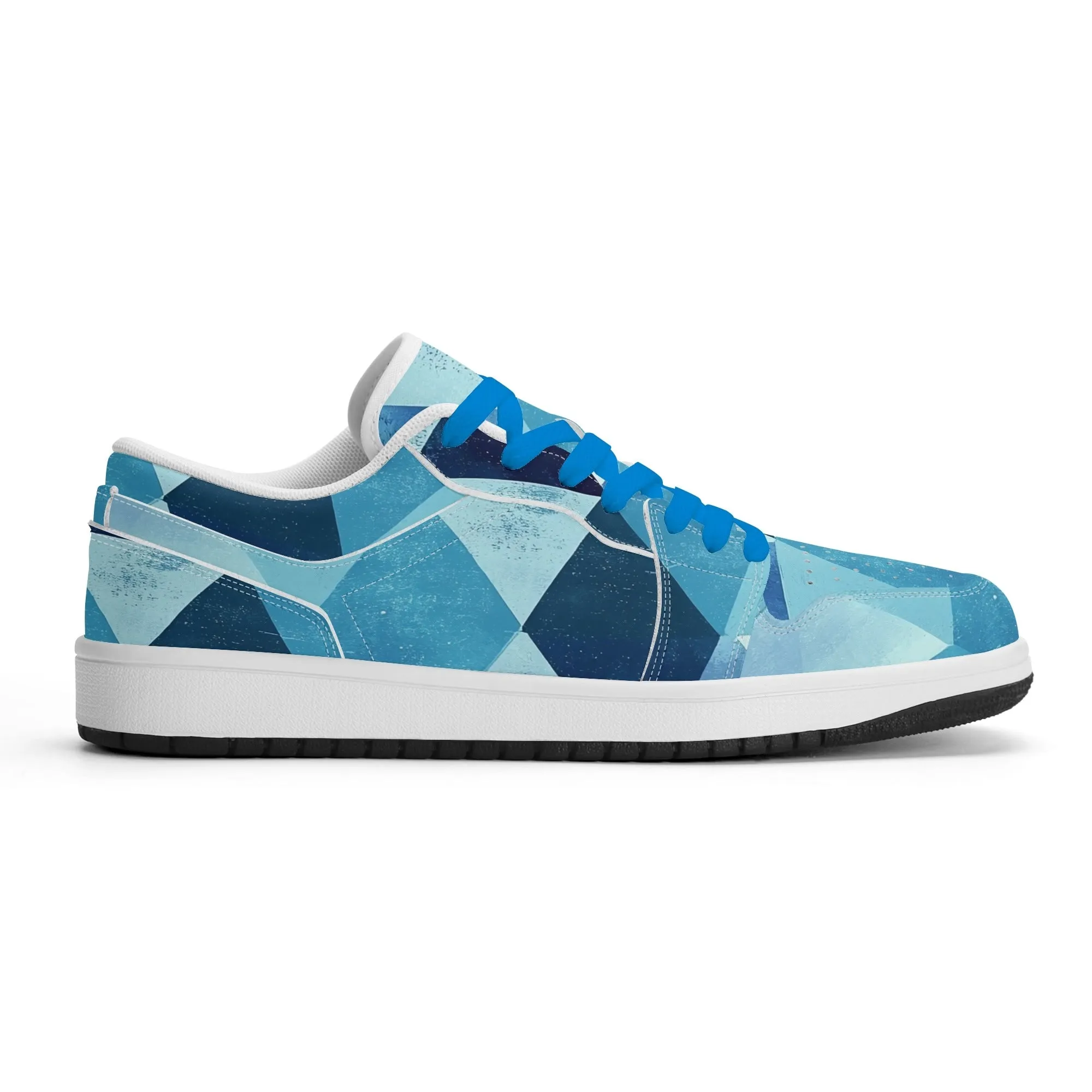 Triangle v4 Low Top Leder Sneaker für Herren