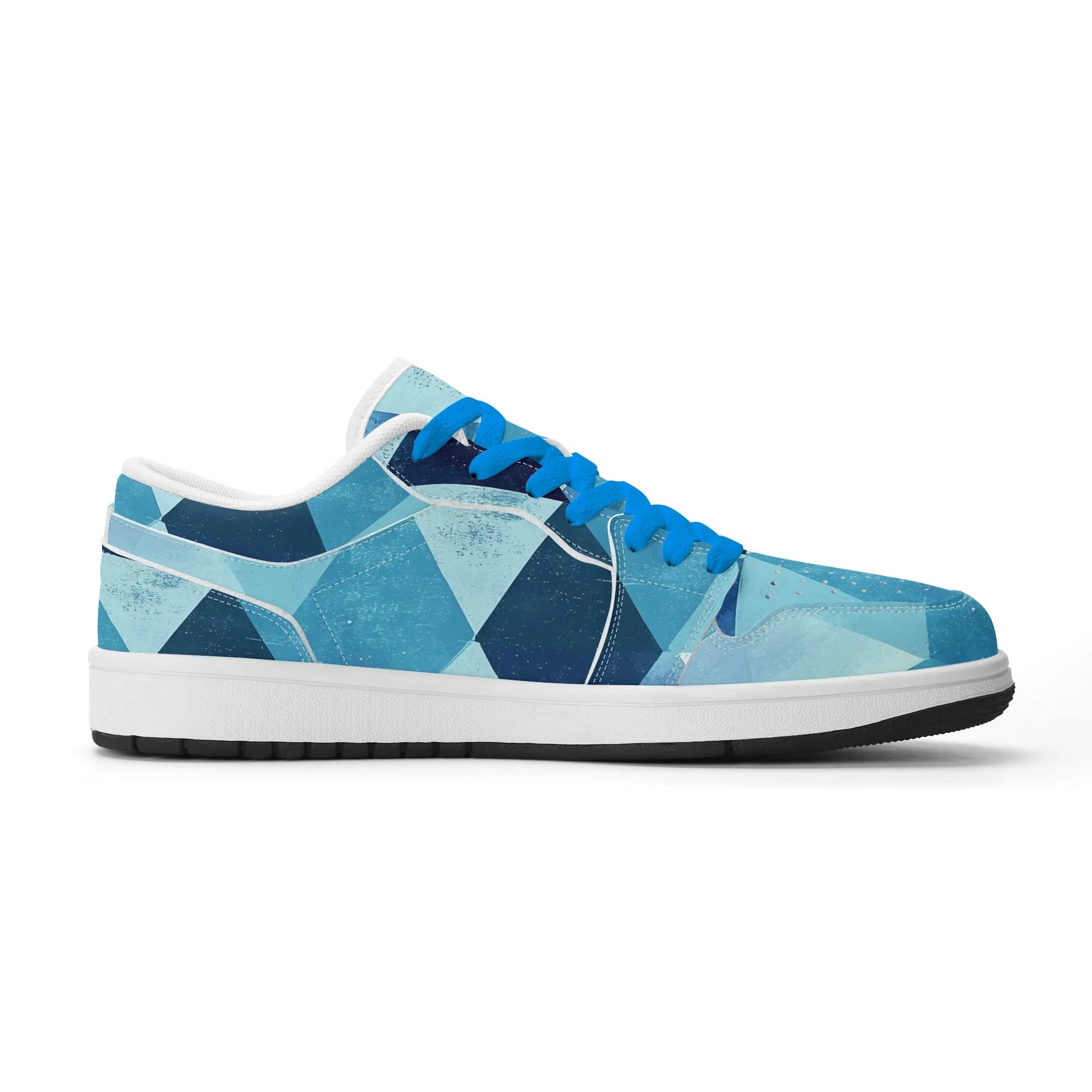 Triangle v4 Low Top Leder Sneaker für Herren