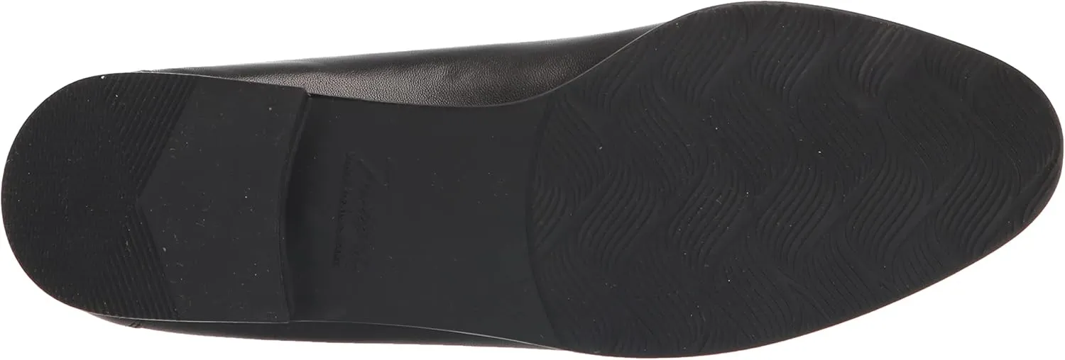 Trotters Women's Liz Tassel Loafer