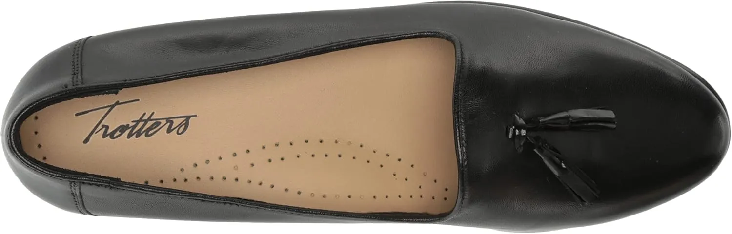 Trotters Women's Liz Tassel Loafer