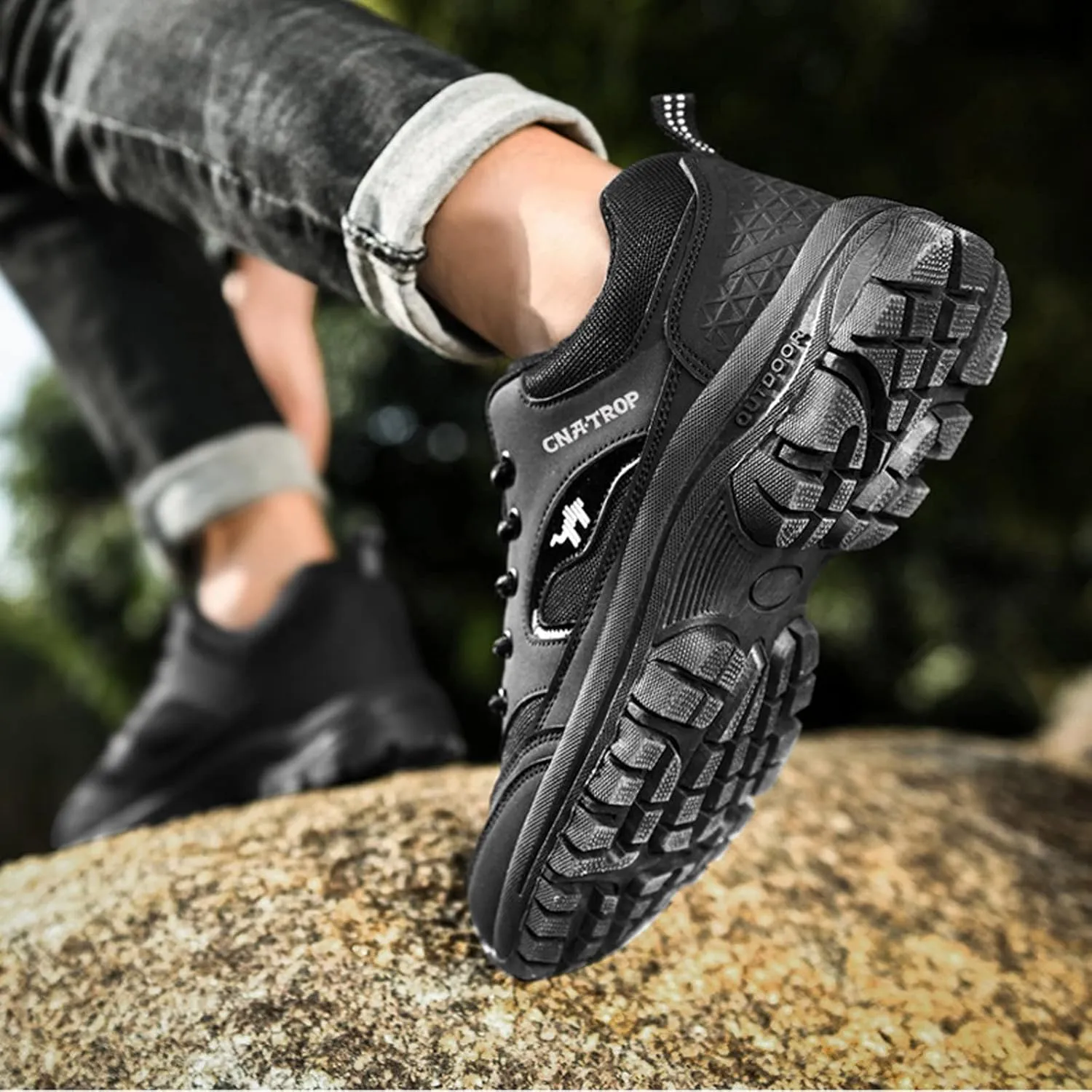 UGOSELEC Men's Low Top Outdoor Walking Hiking Shoes Trekking Sneakers,Comfort Breathable Non-Slip Arch Support Leather Trails Shoes
