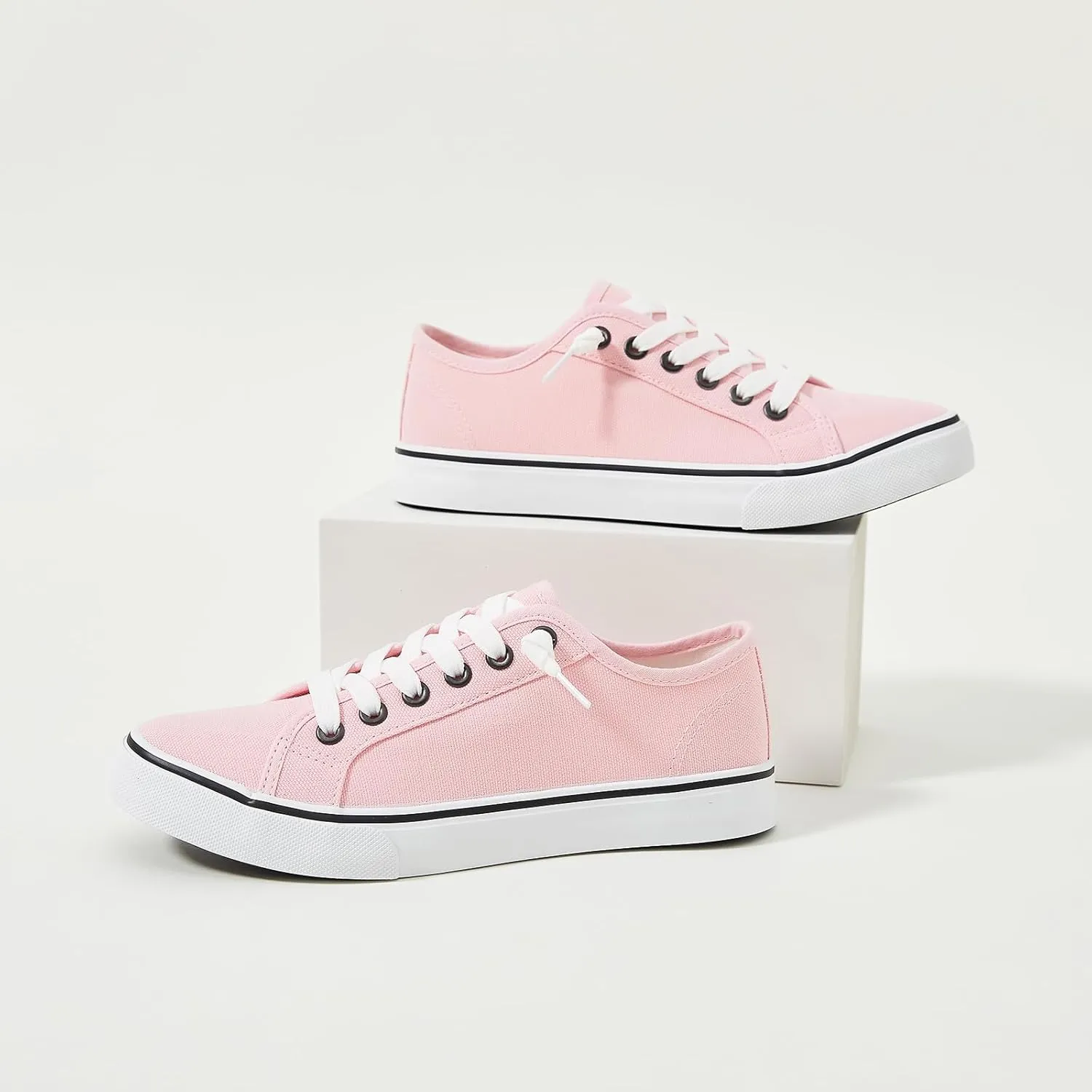 Women Canvas Sneaker Slip On Non Slip Casual Shoes Lace Up Canvas Low Top White Shoes Loafers for Women Fashion Black Sneaker