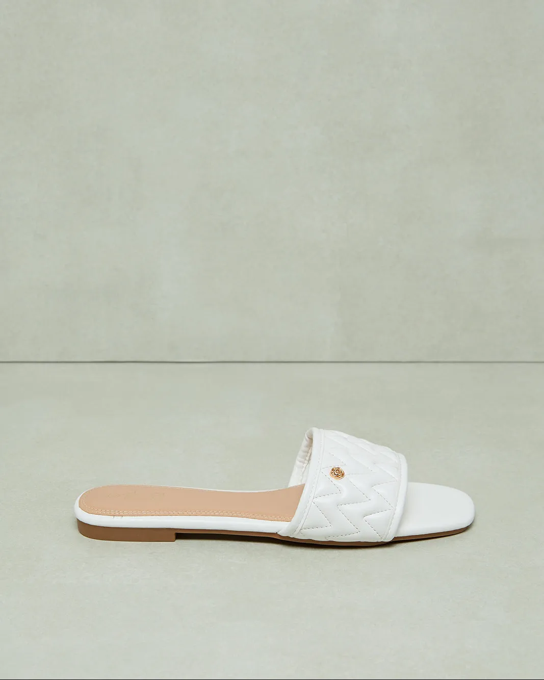 Women White Quilted Mule