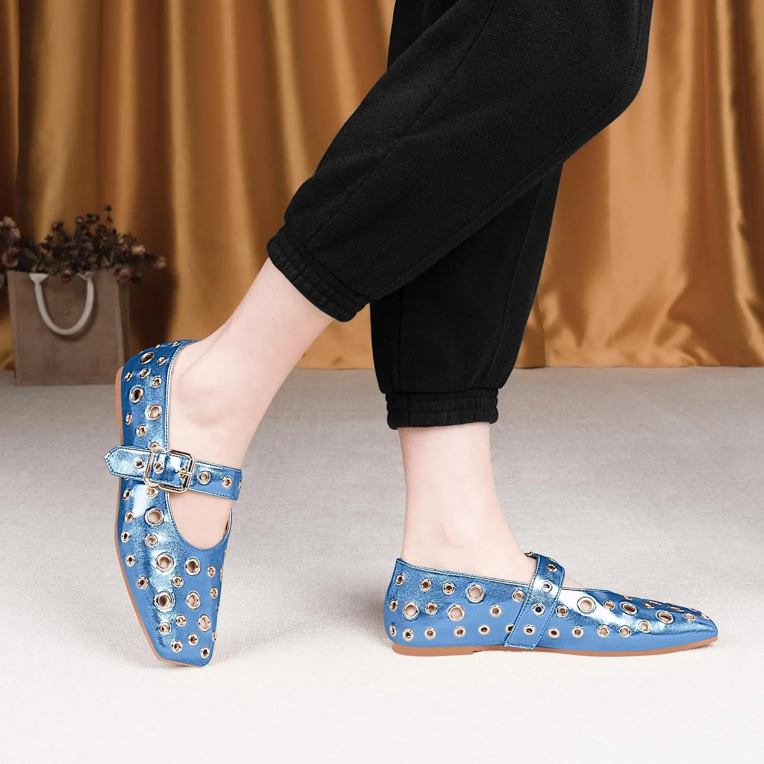 Women's Ballet Flats Studded Metal Eyelet Buckle Perforated Mary Jane Shoes