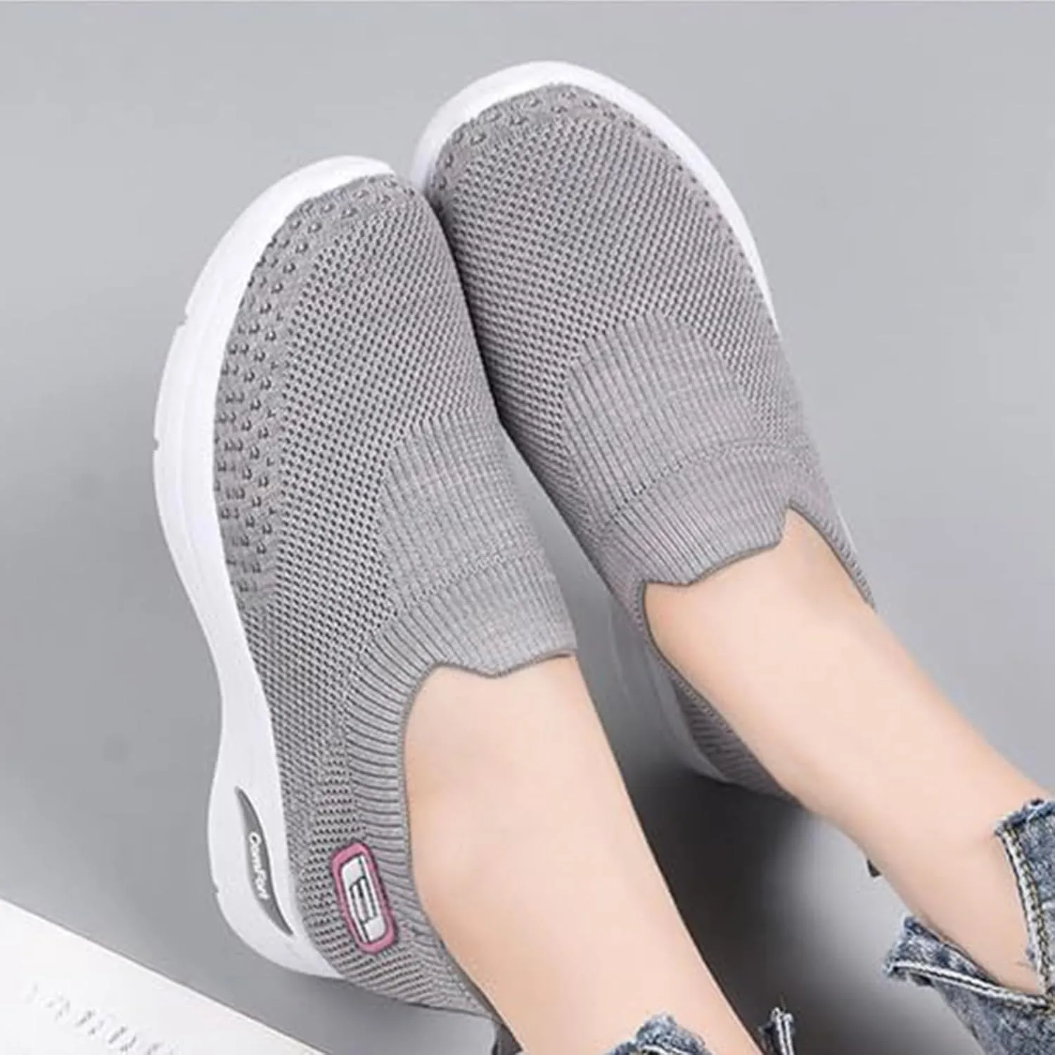 Women's Orthopedic Shoes Lightweight Breathable Knitted Sneakers Casual Comfortable Low Top Work Walking Shoes Fashion Soft Sole Slip On Sneaker with Arch Support