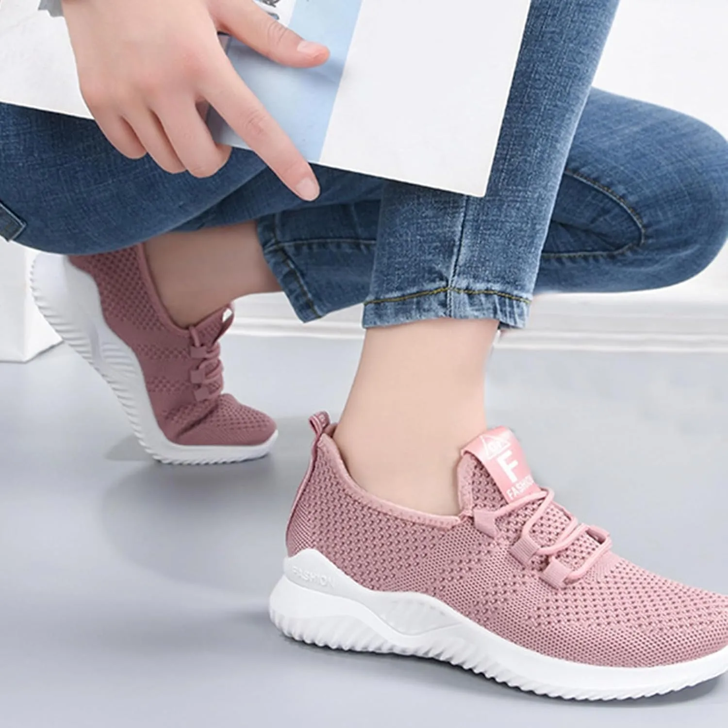 Womens Slip On Walking Shoes Non Slip Running Tennis Shoes Breathable Mesh Sneakers Lightweight Gym Workout Shoe Lace-Up Running Athletic Sneakers for Women